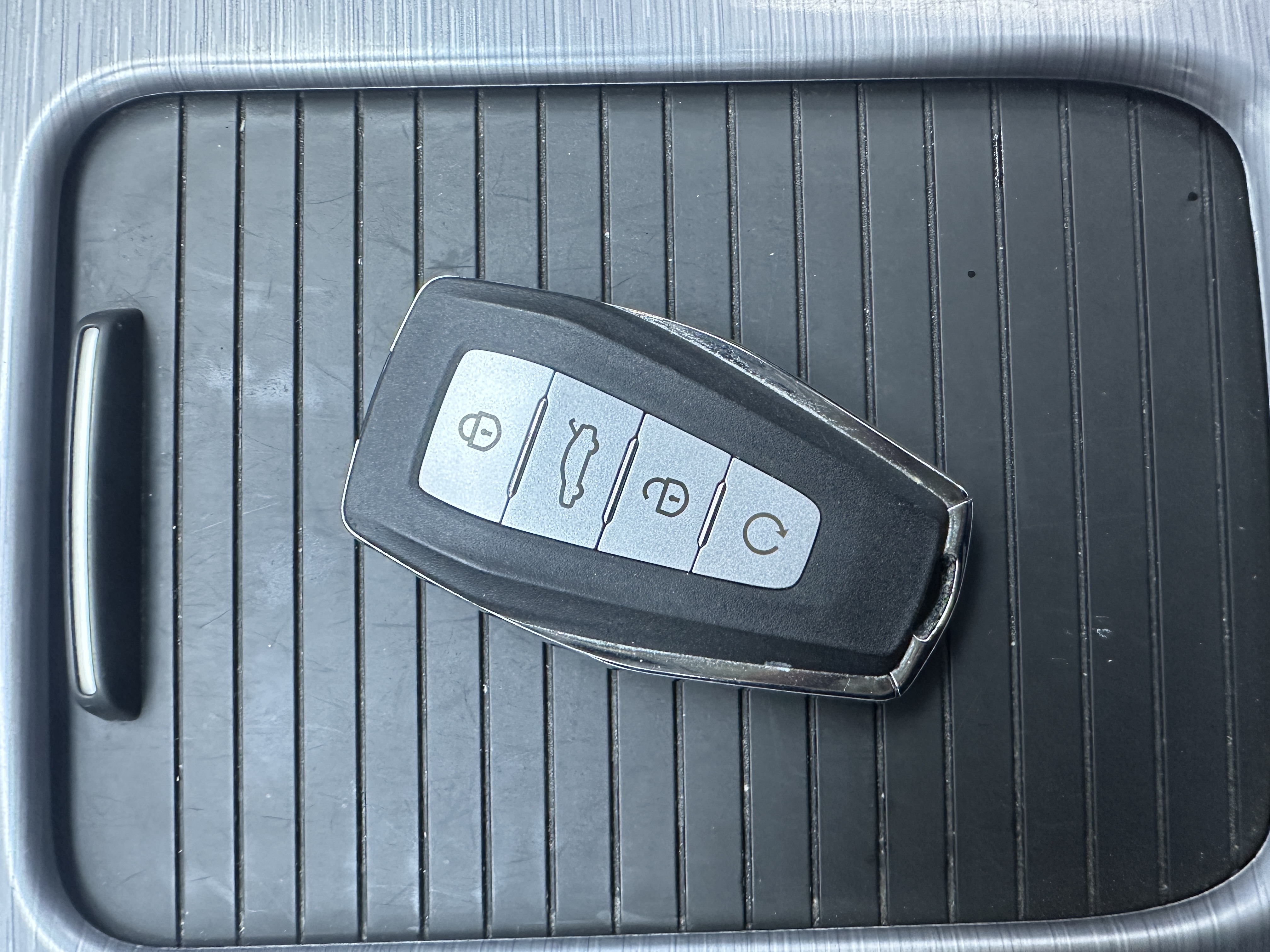 Emgrand GS 2019 #13 Emgrand GS 2019 car image #13