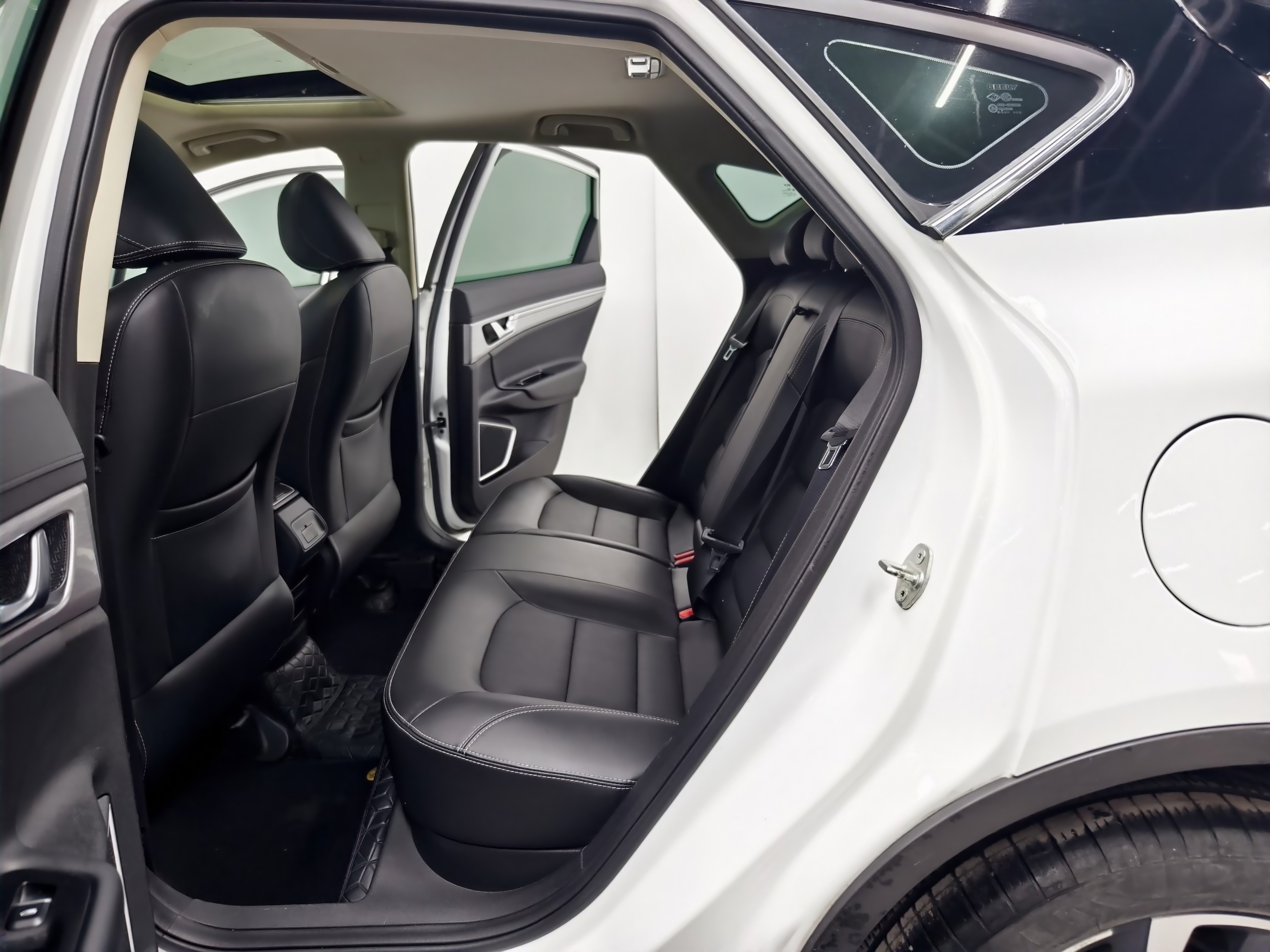 GEELY Emgrand GS 2019 #13 GEELY Emgrand GS 2019 car image #13