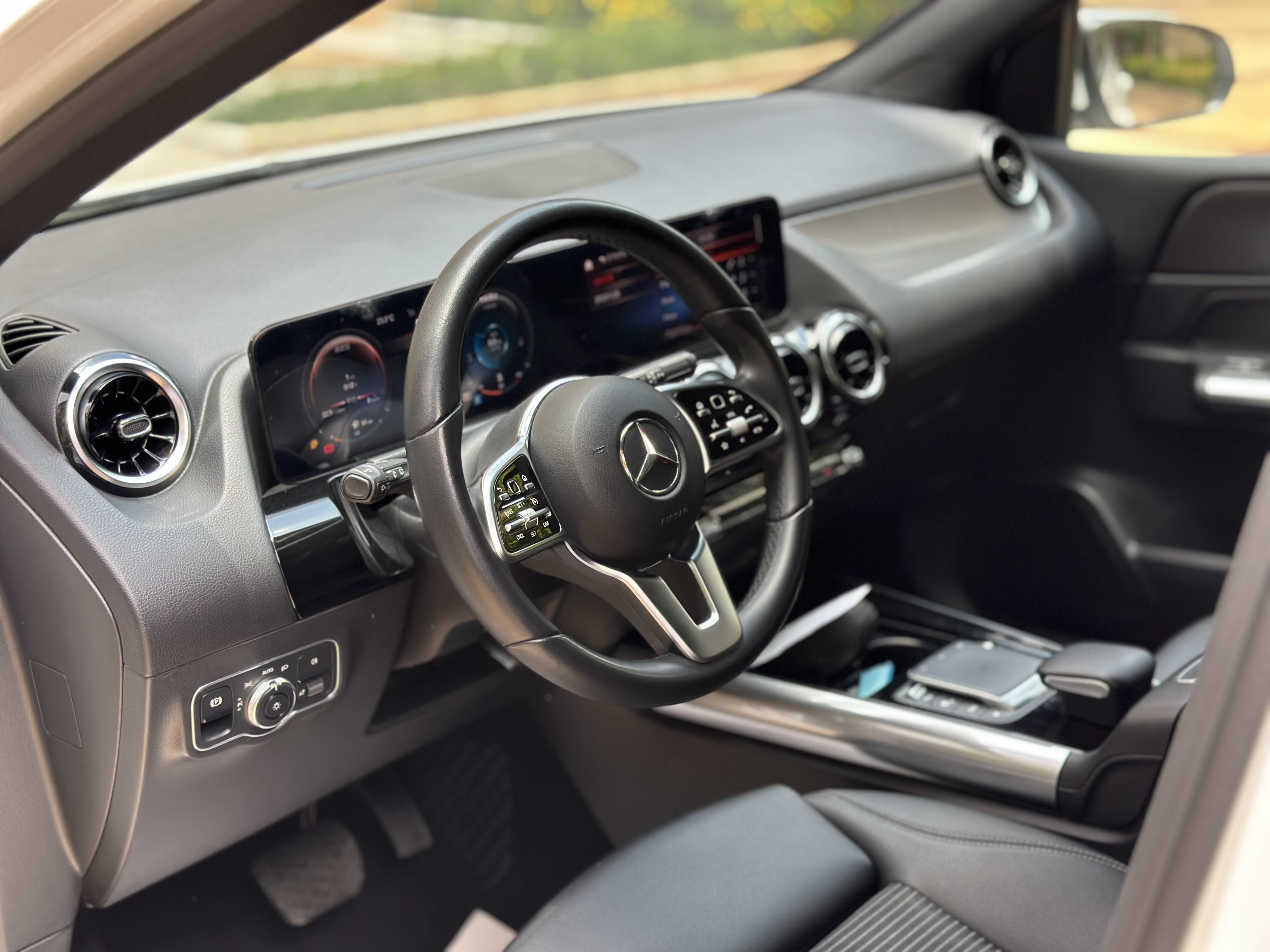 Mercedes-Benz B Class 2020 car image #13