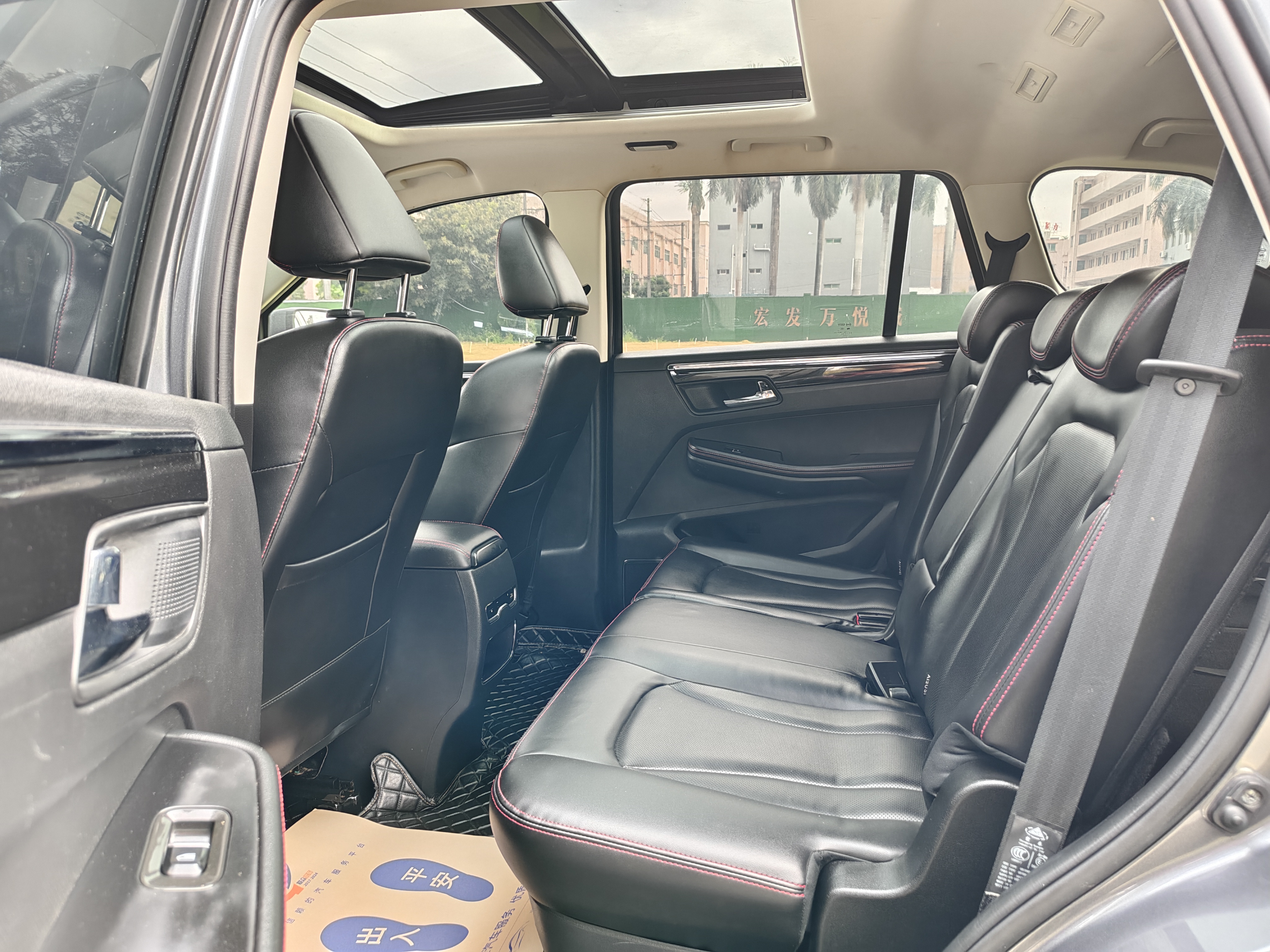 SWM斯威汽车 SWM斯威G05 2019 汽车图片 #13