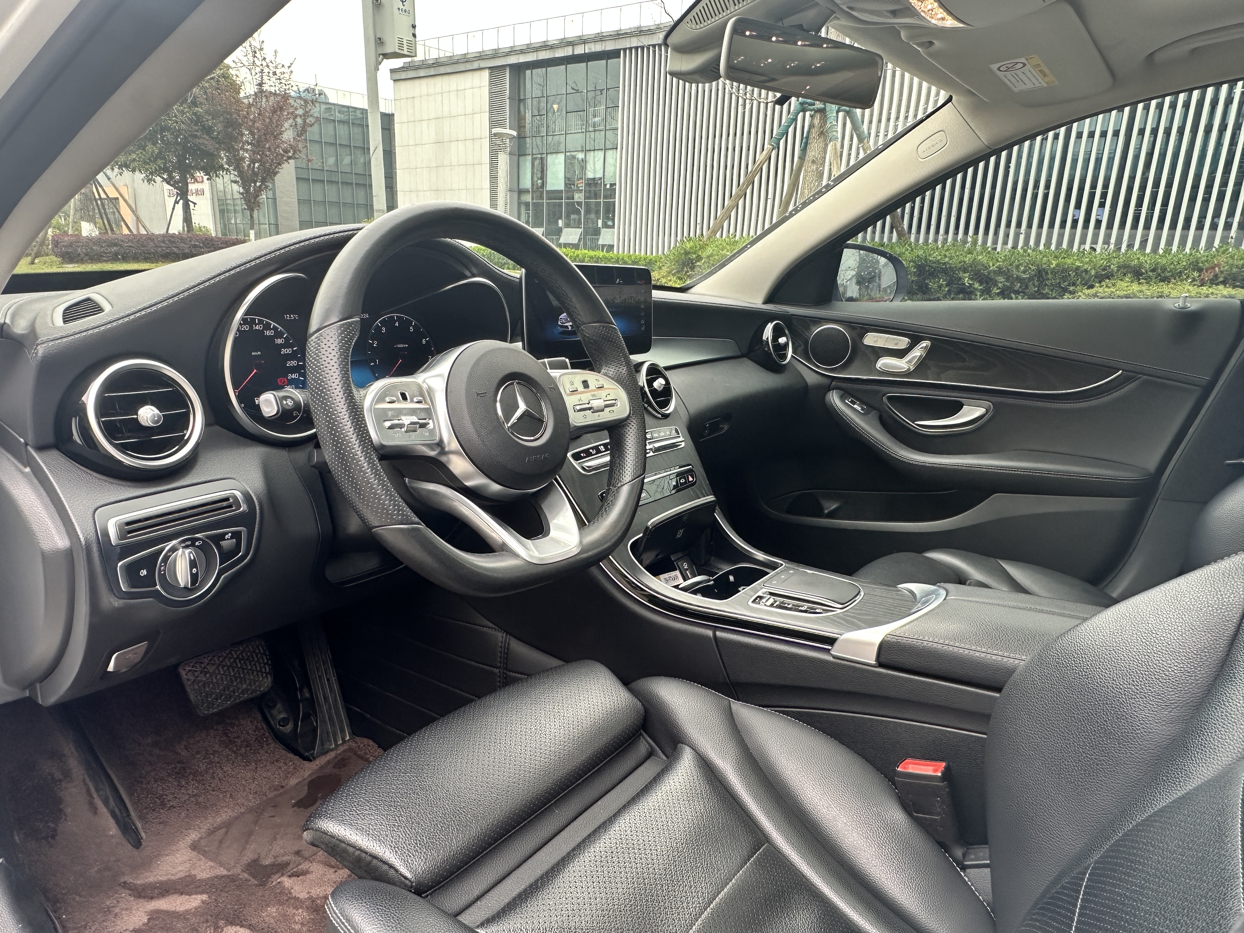 Mercedes-Benz C Class 2020 صورة سيارة #13