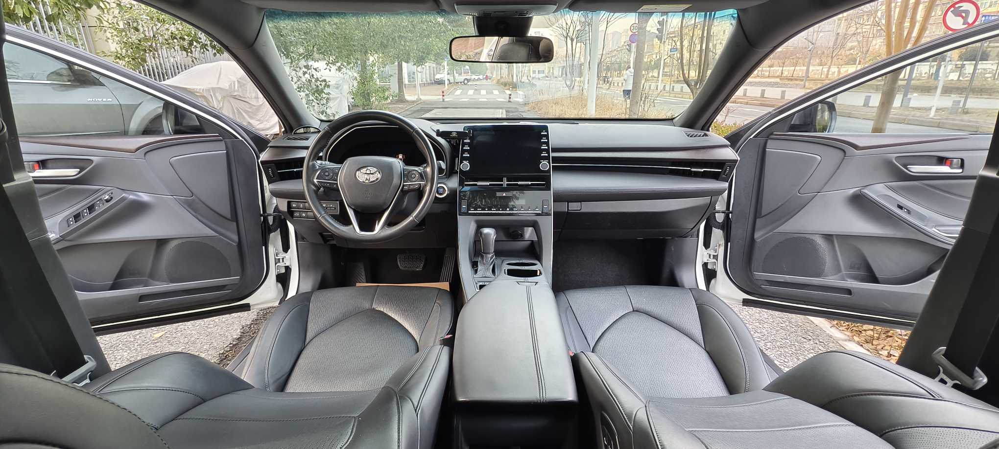 Toyota Avalon 2020 immagine di auto #13