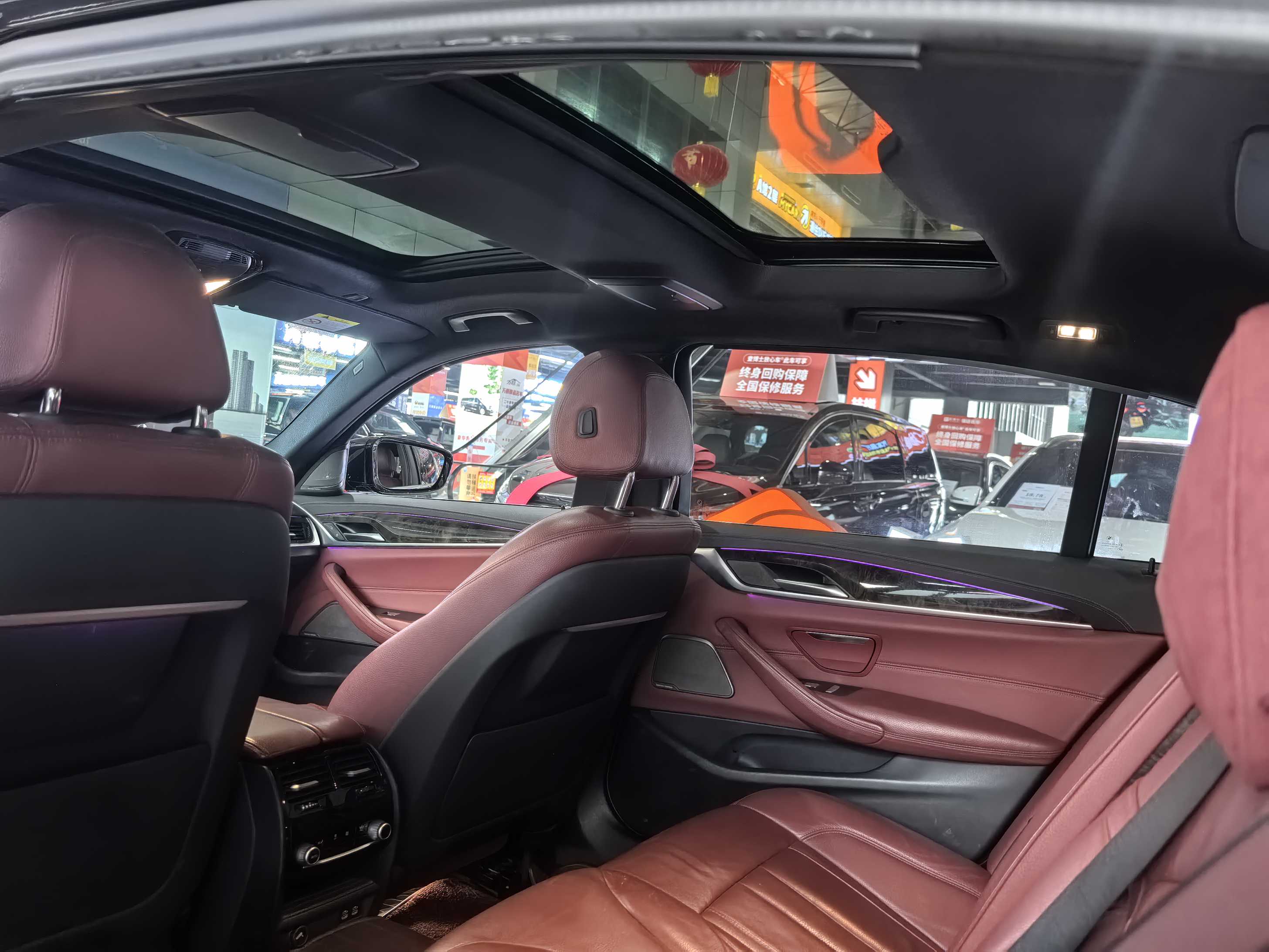 BMW 5 Series 2019 car image #13