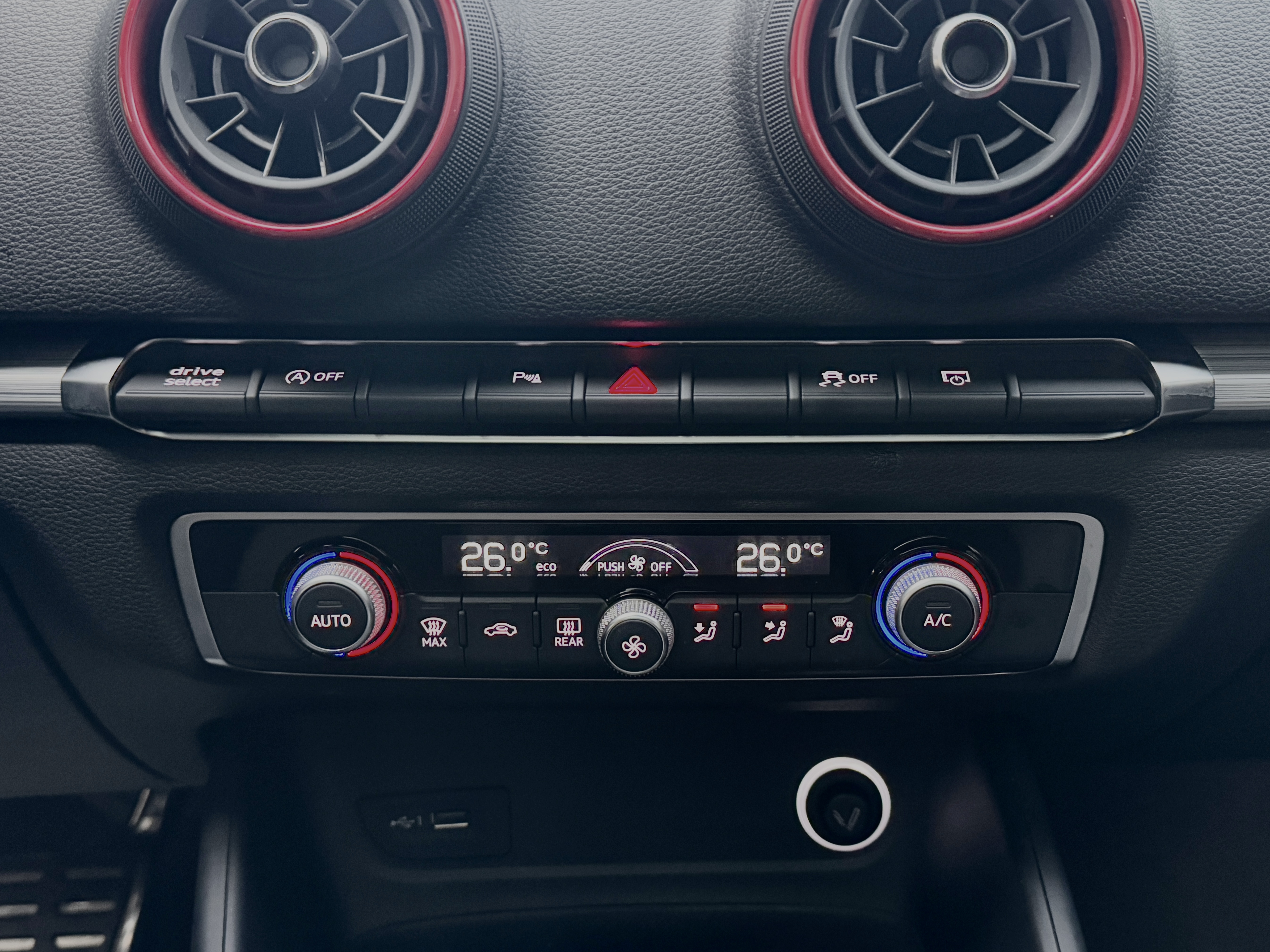 Audi A3 2019 #13 Audi A3 2019 car image #13