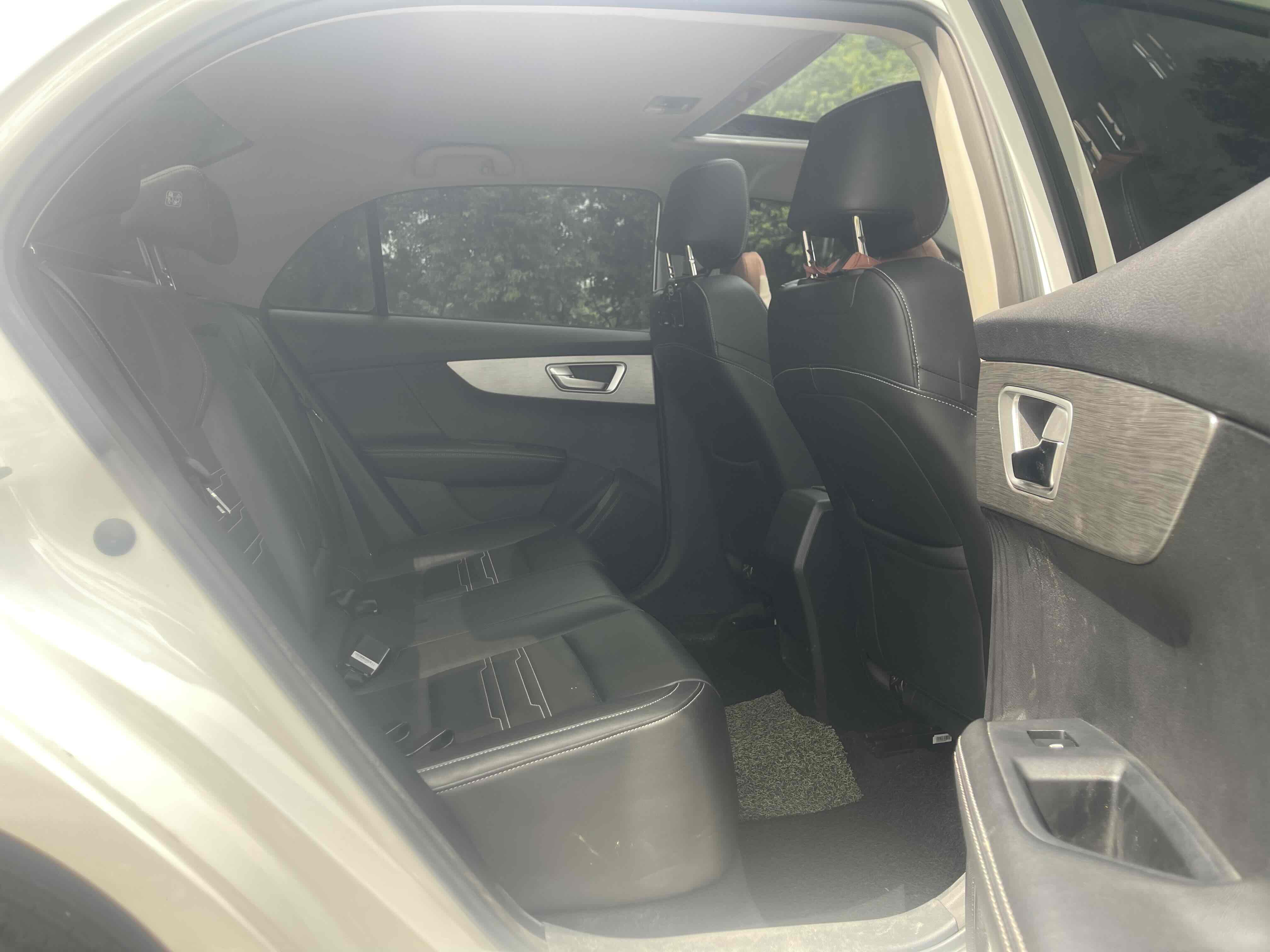 BYD Qin 2020 صورة سيارة #13