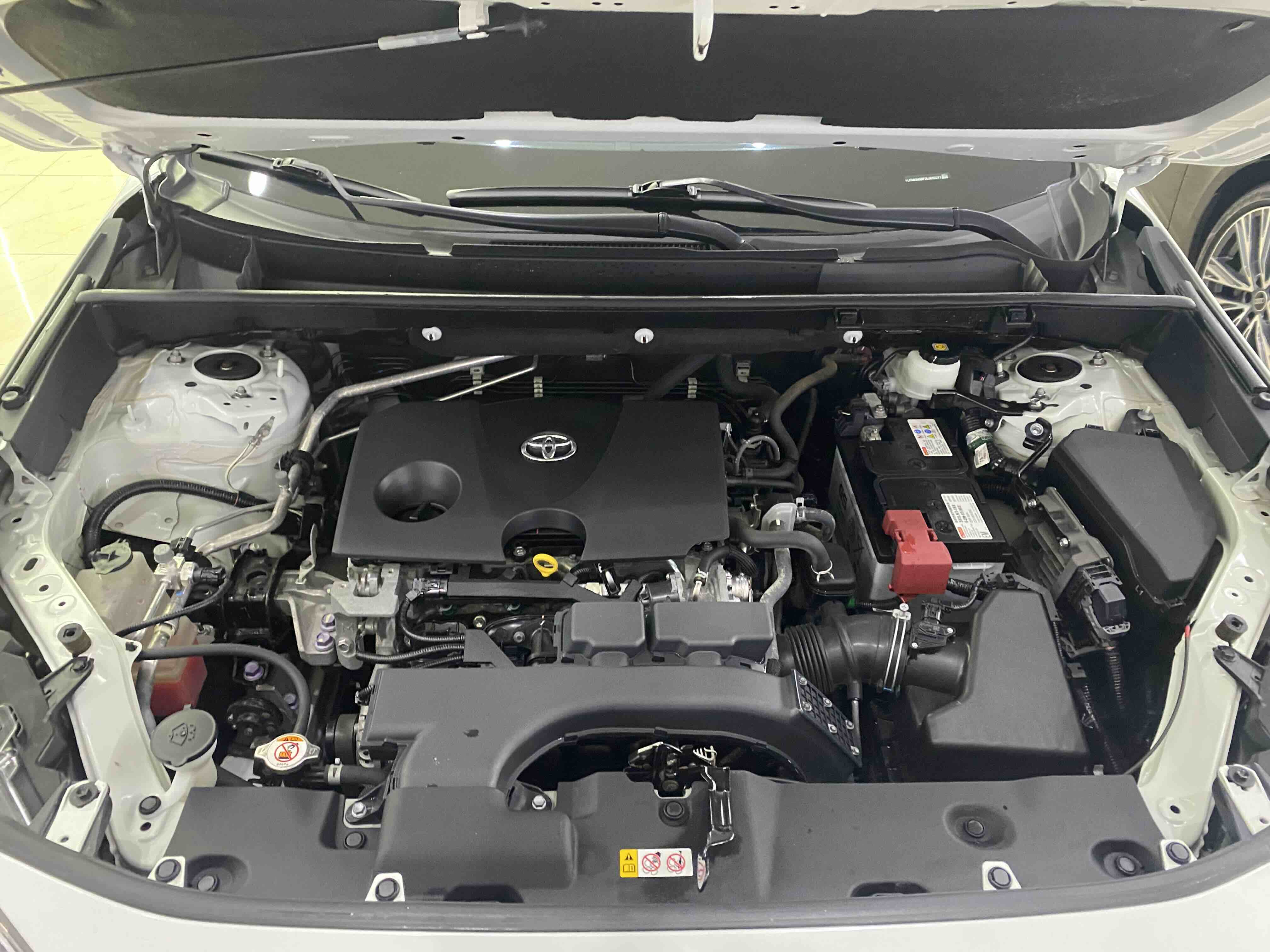 Toyota RAV4 2020 #13 Toyota RAV4 2020 immagine di auto #13