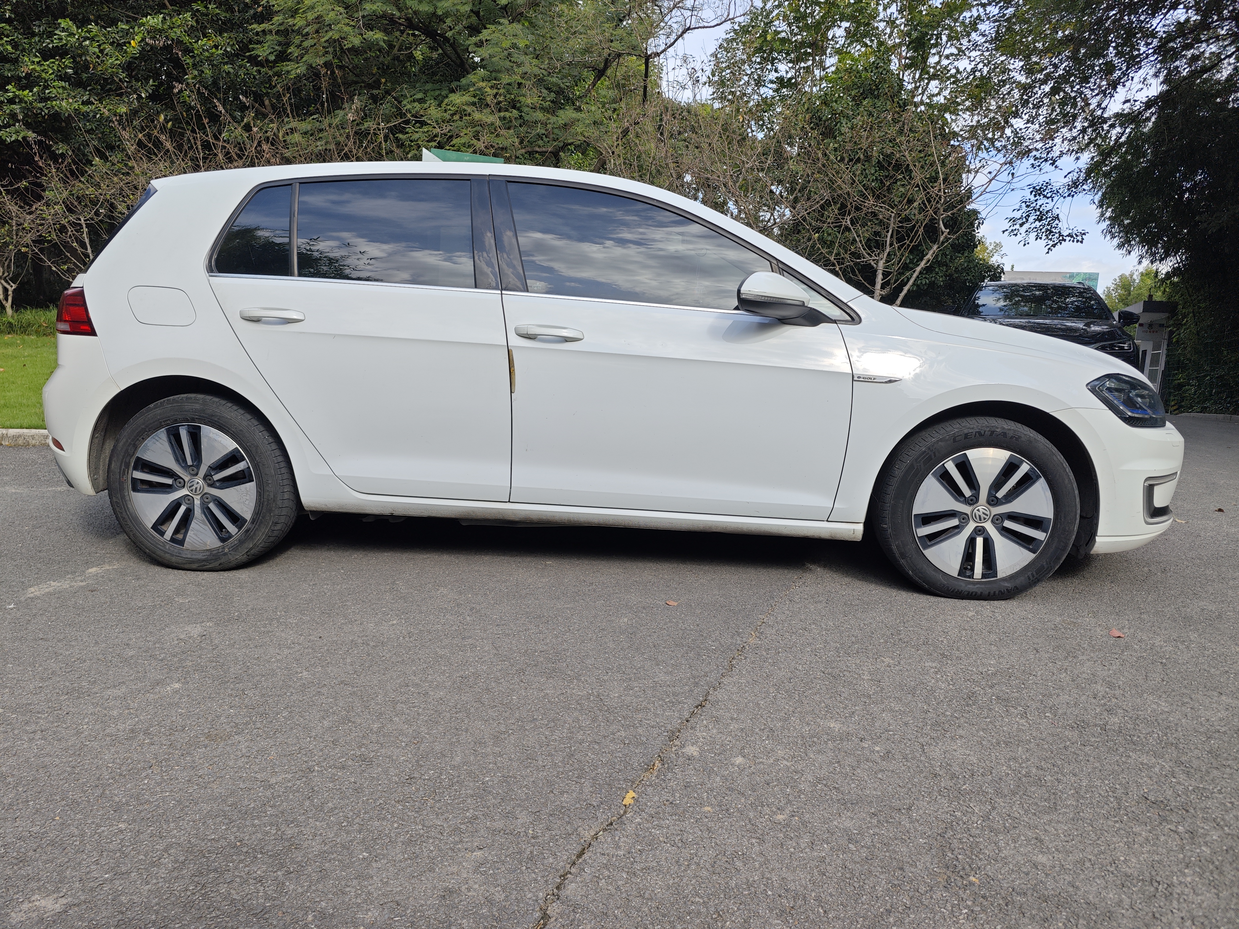 Volkswagen Golf Pure Electric 2021 #13 Volkswagen Golf Pure Electric 2021 car image #13