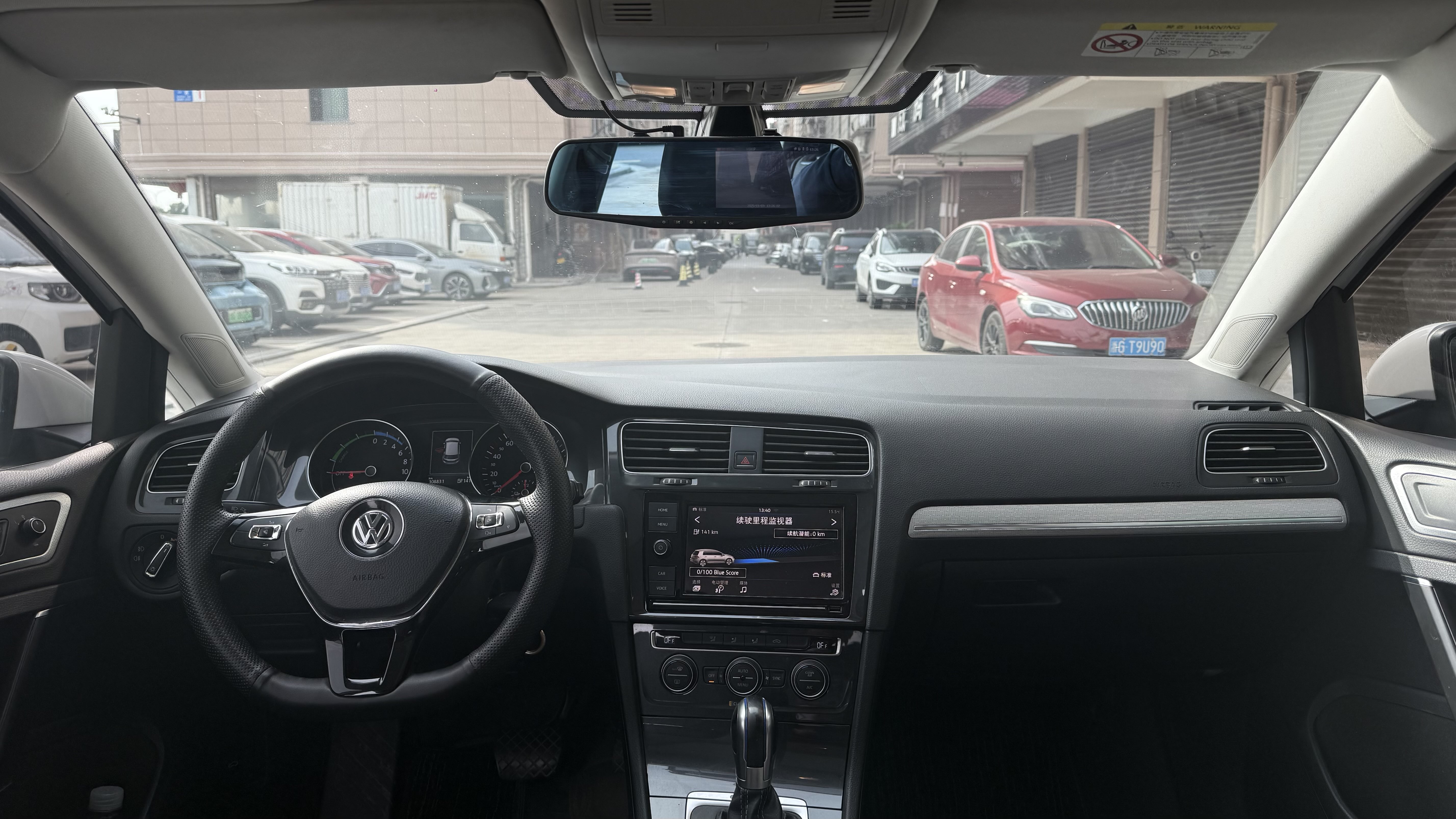 Volkswagen Golf Pure Electric 2021 imagen de coche #13