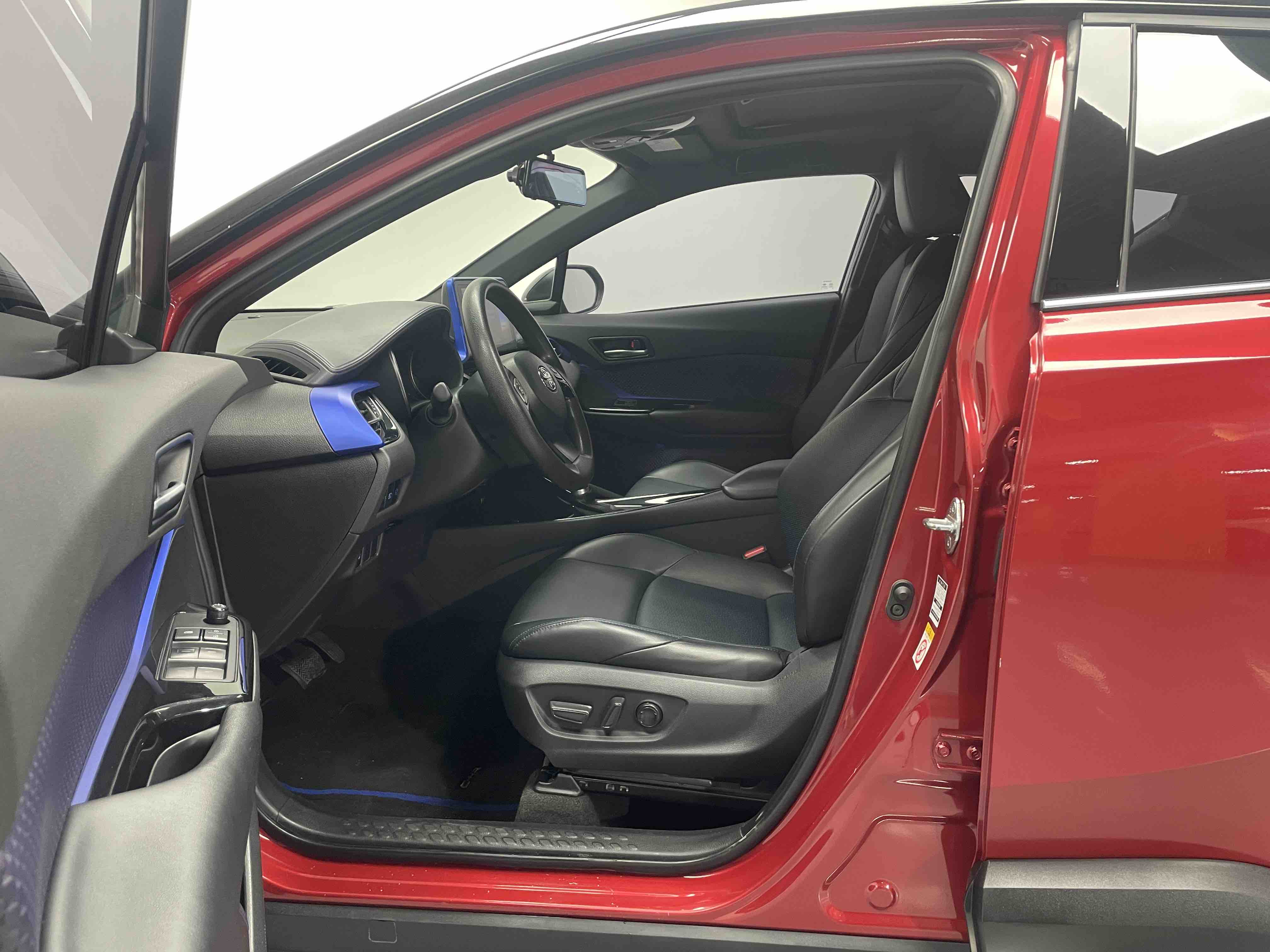 Toyota 2020 car image #13