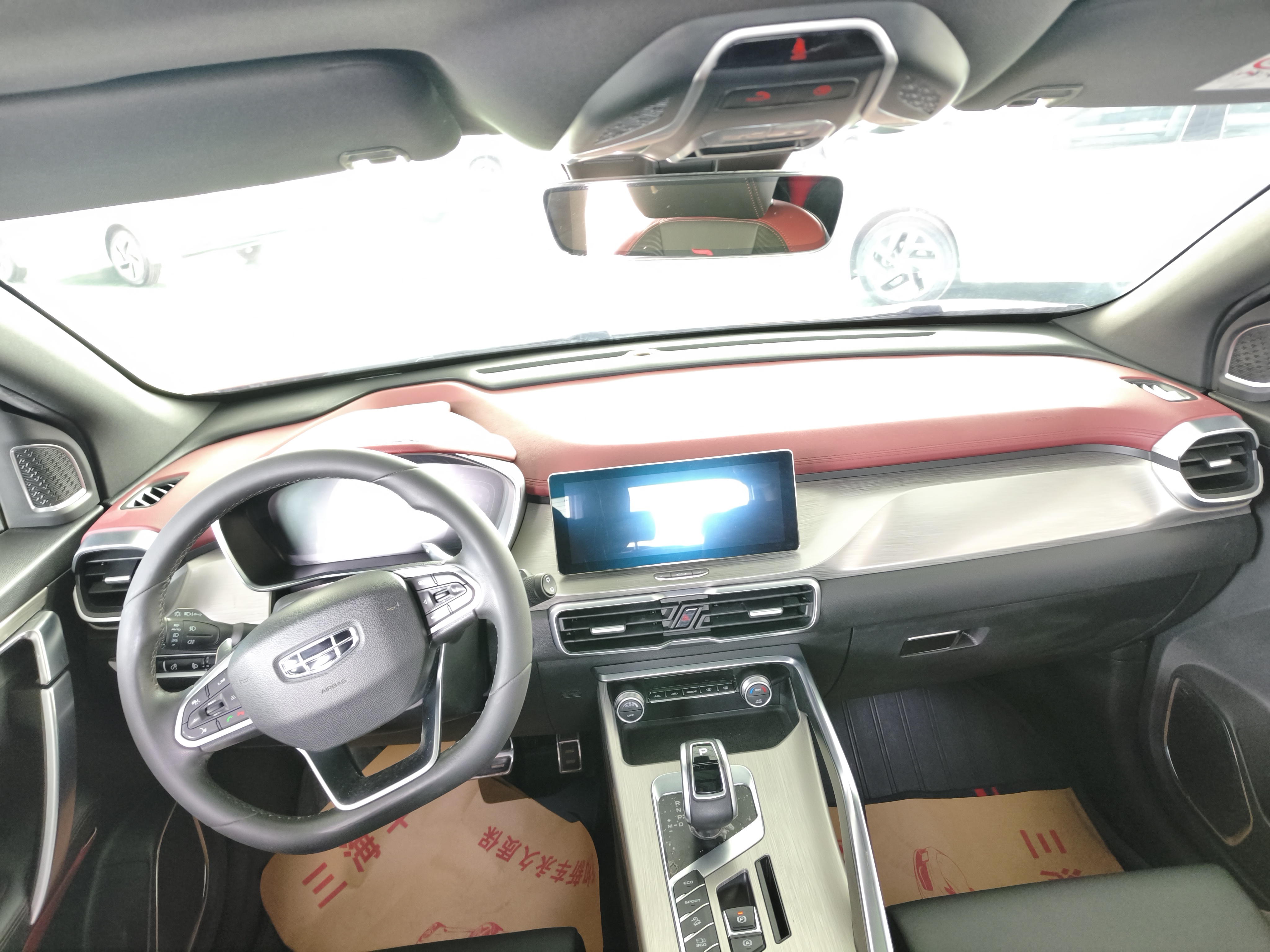 GEELY Coolray 2019 #13 GEELY Coolray 2019 car image #13