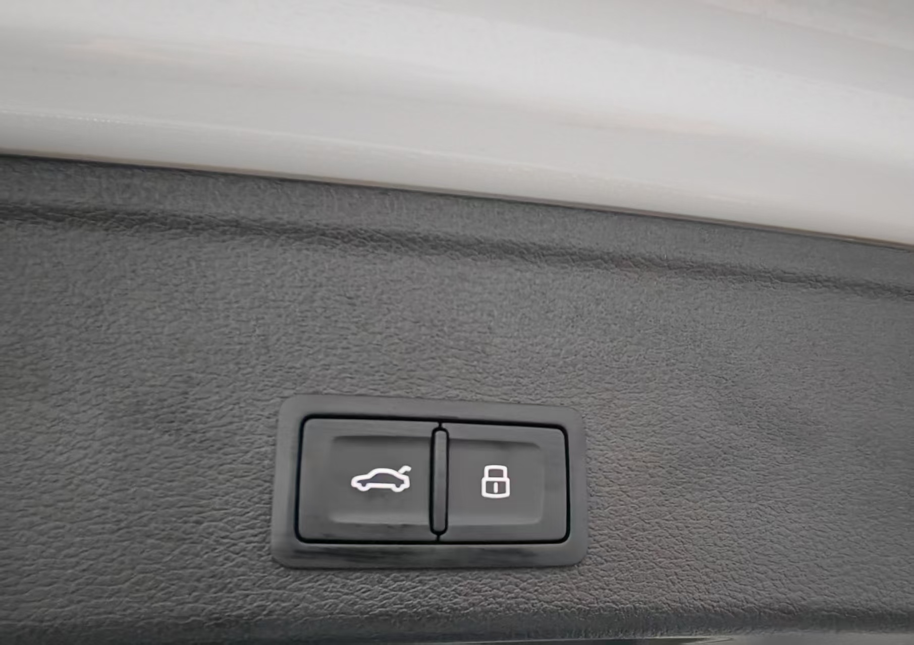 Audi A4 (Imported) 2020 #13 Audi A4 (Imported) 2020 car image #13