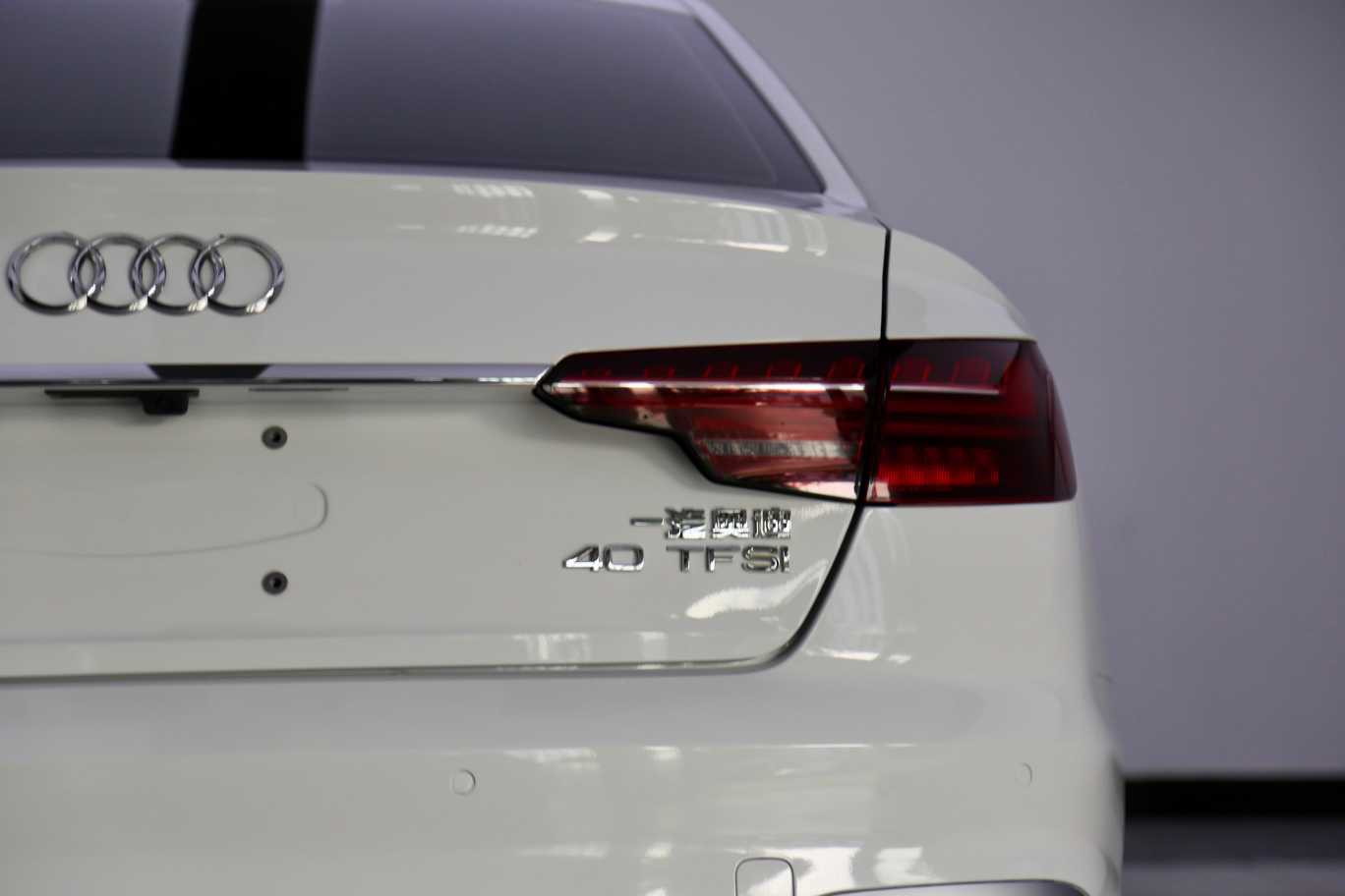 Audi 2021 car image #13