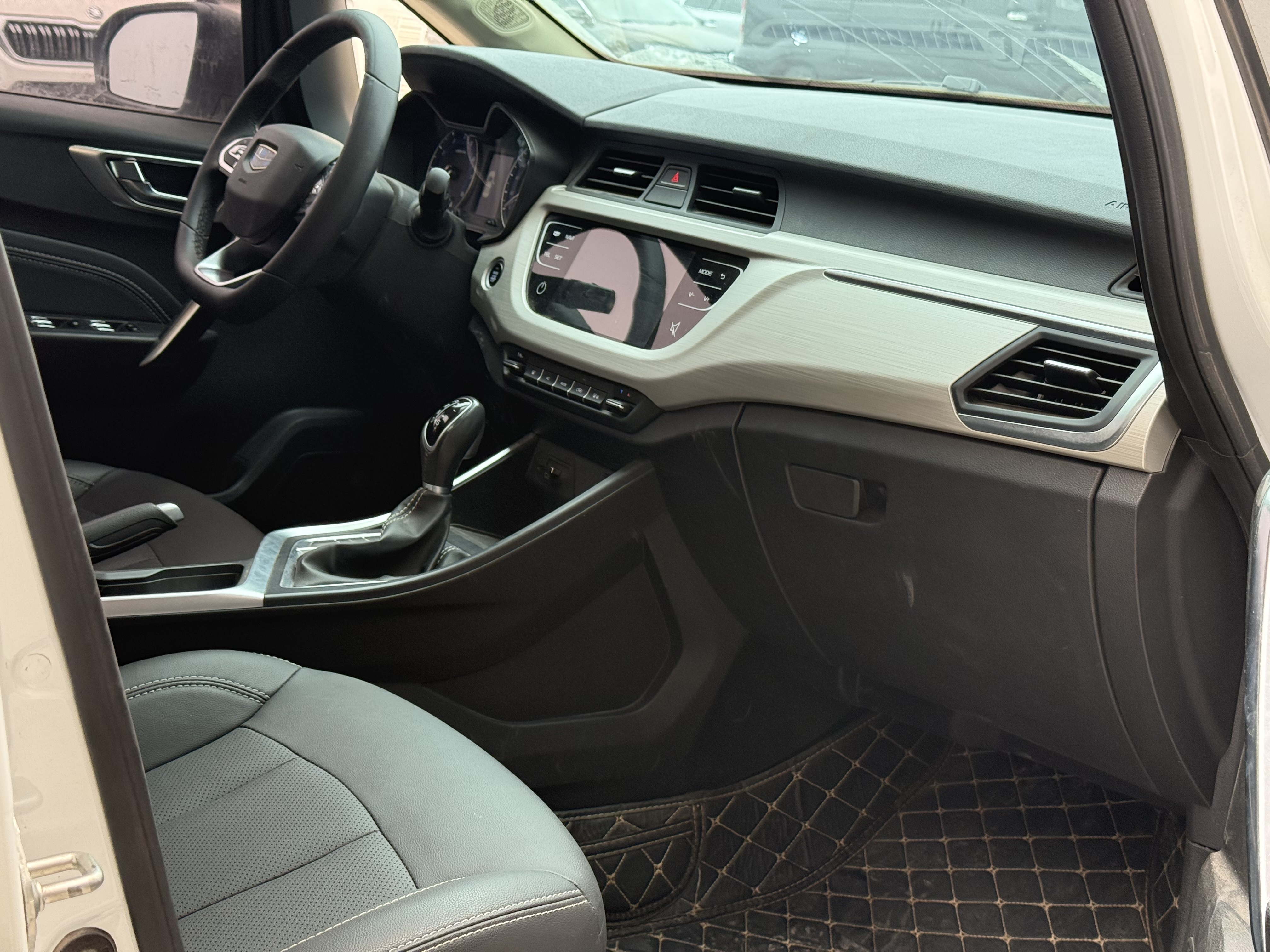 Vision X3 2021 #13 Vision X3 2021 car image #13