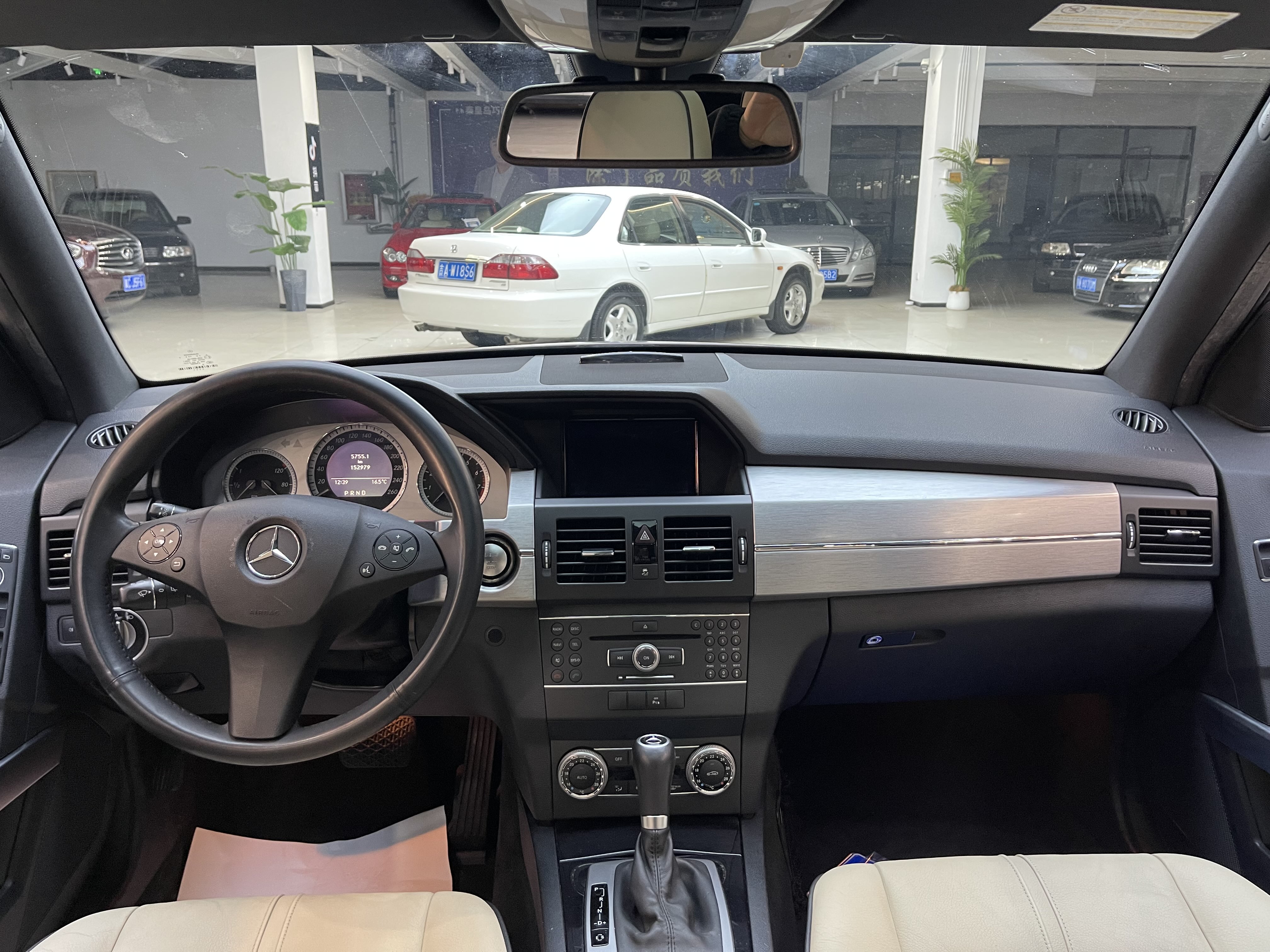 Mercedes-Benz GLK Class (Imported) 2010 car image #13