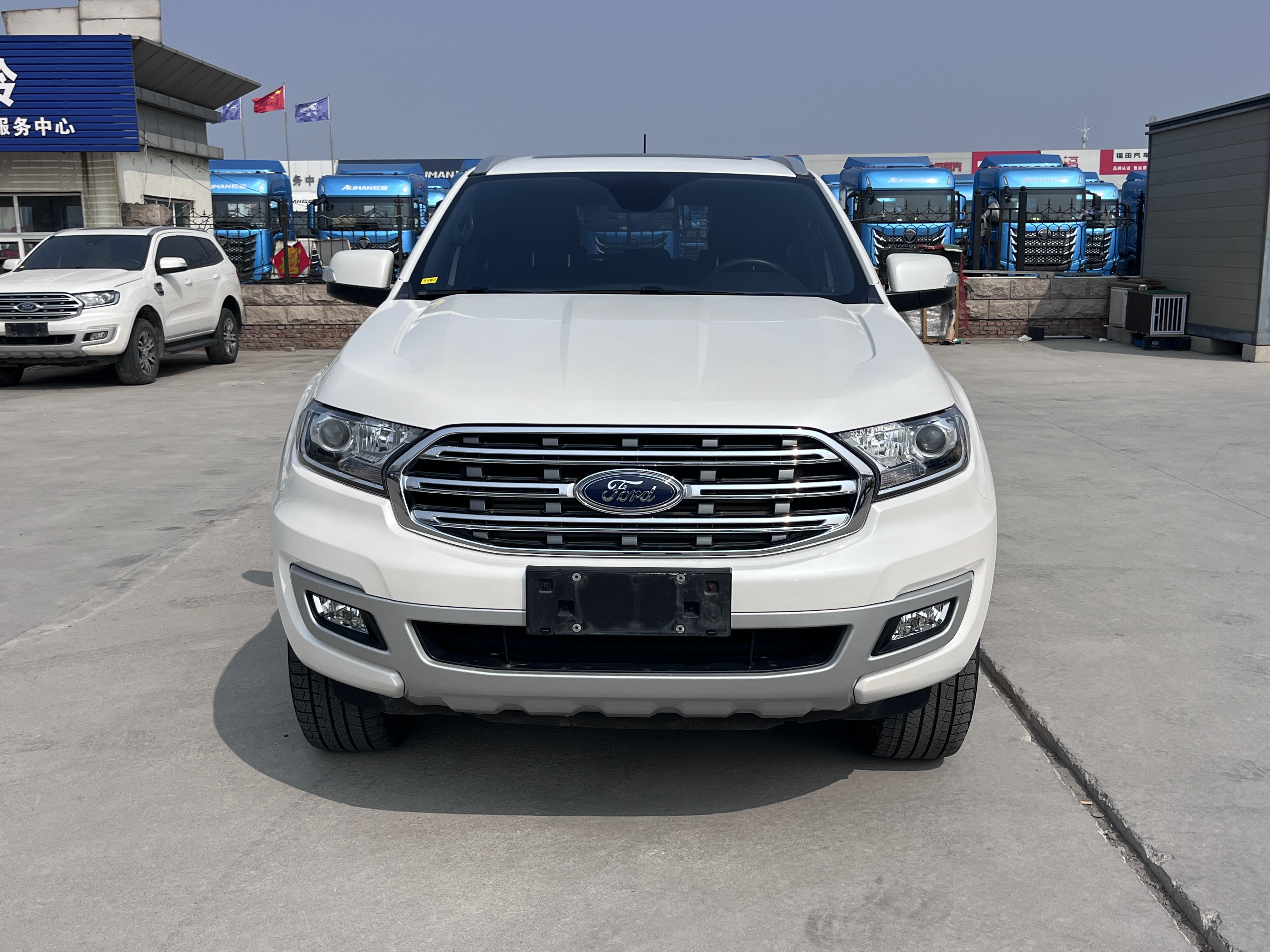 Ford Everest 2021 صورة سيارة #13