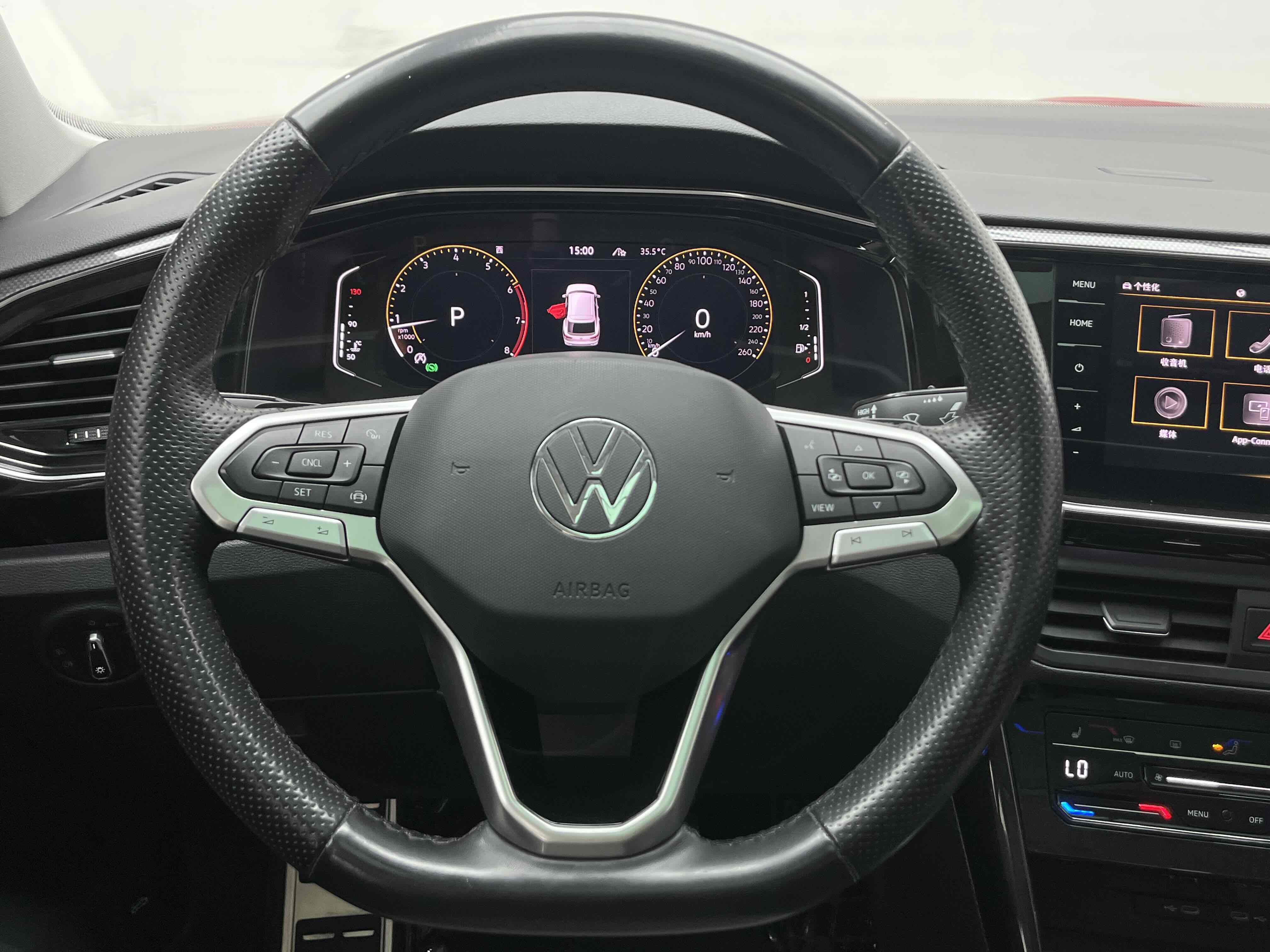 Volkswagen Tayron X 2021 car image #13