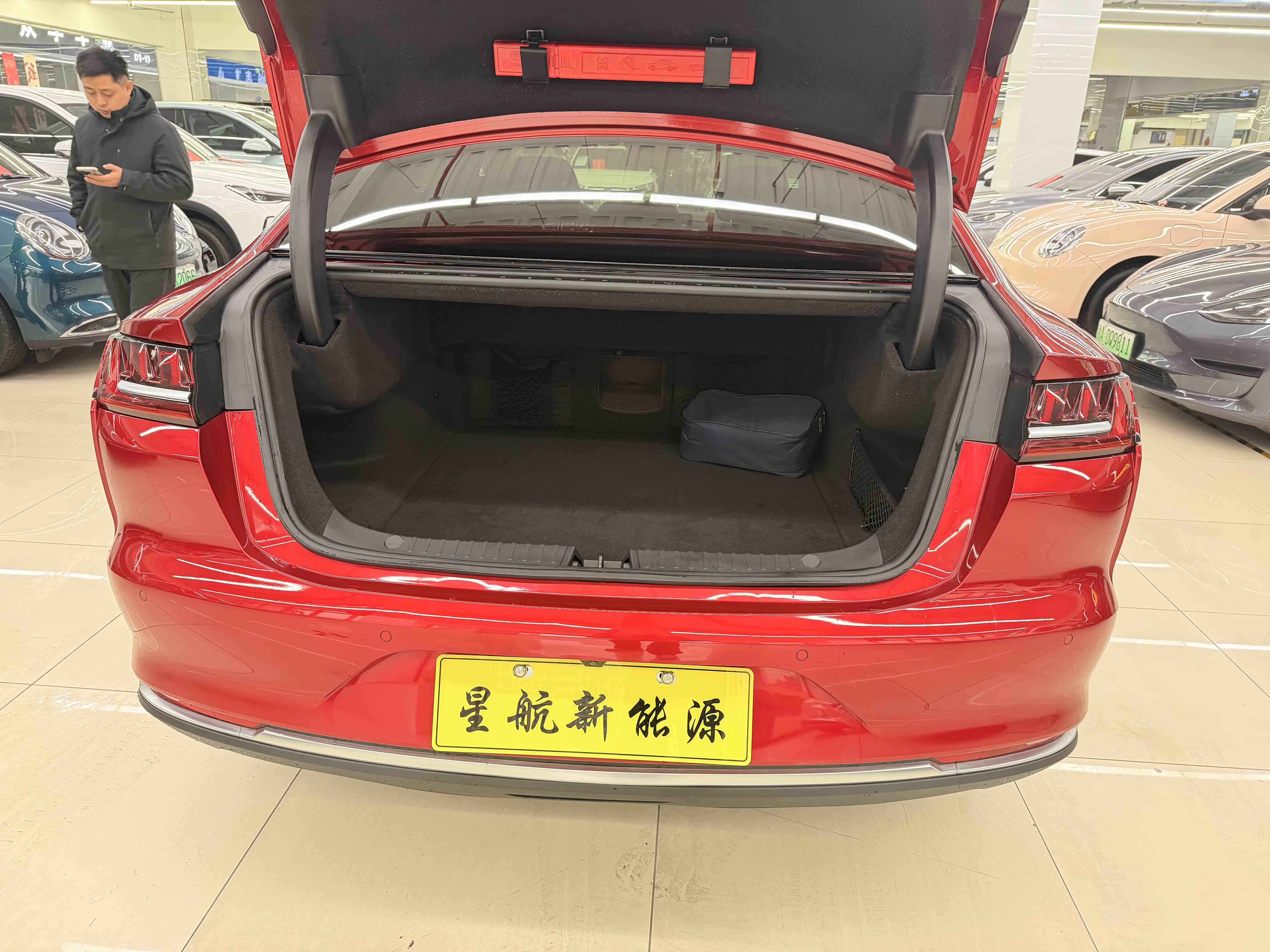 BYD Han 2021 immagine di auto #13