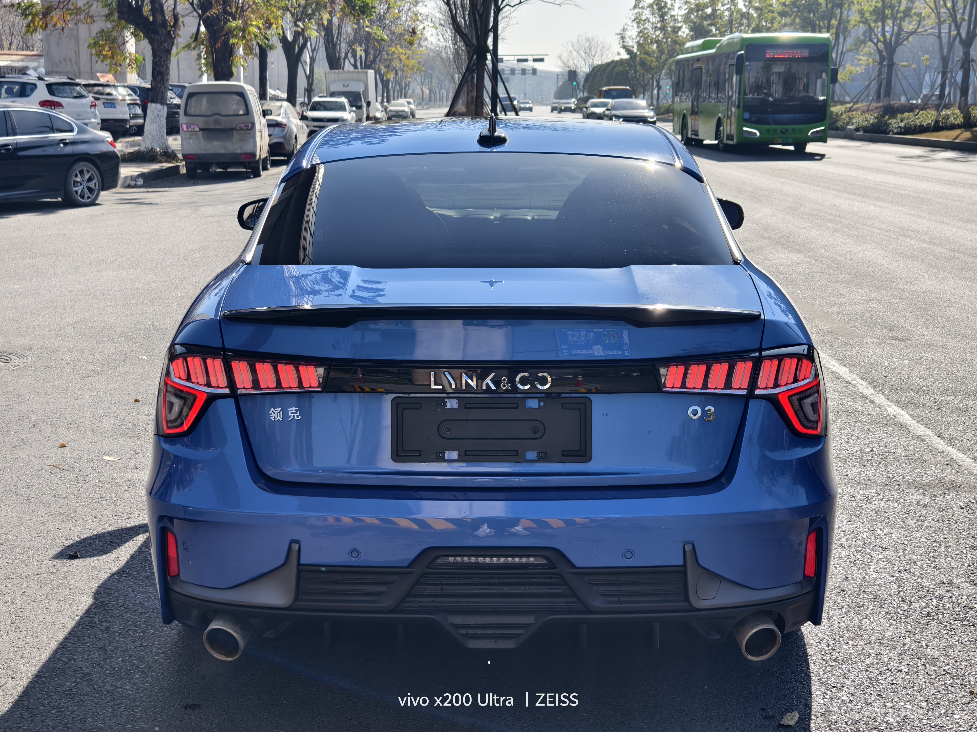 Lynk & Co 03 2021 car image #13