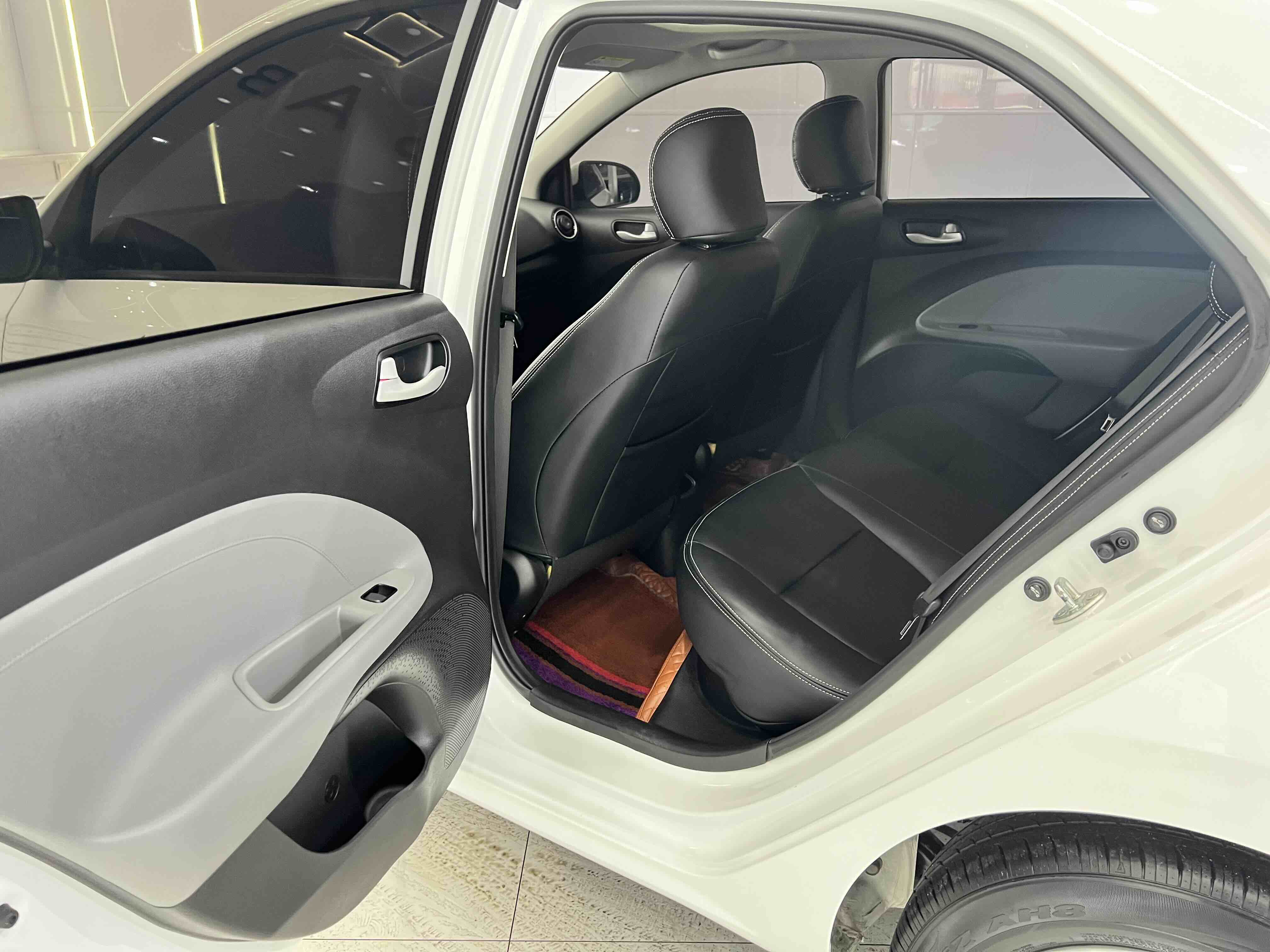 起亚 焕驰 2021 汽车图片 #13