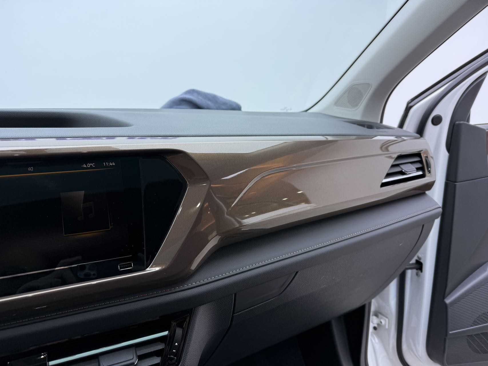 Volkswagen Tharu 2021 #13 Volkswagen Tharu 2021 car image #13