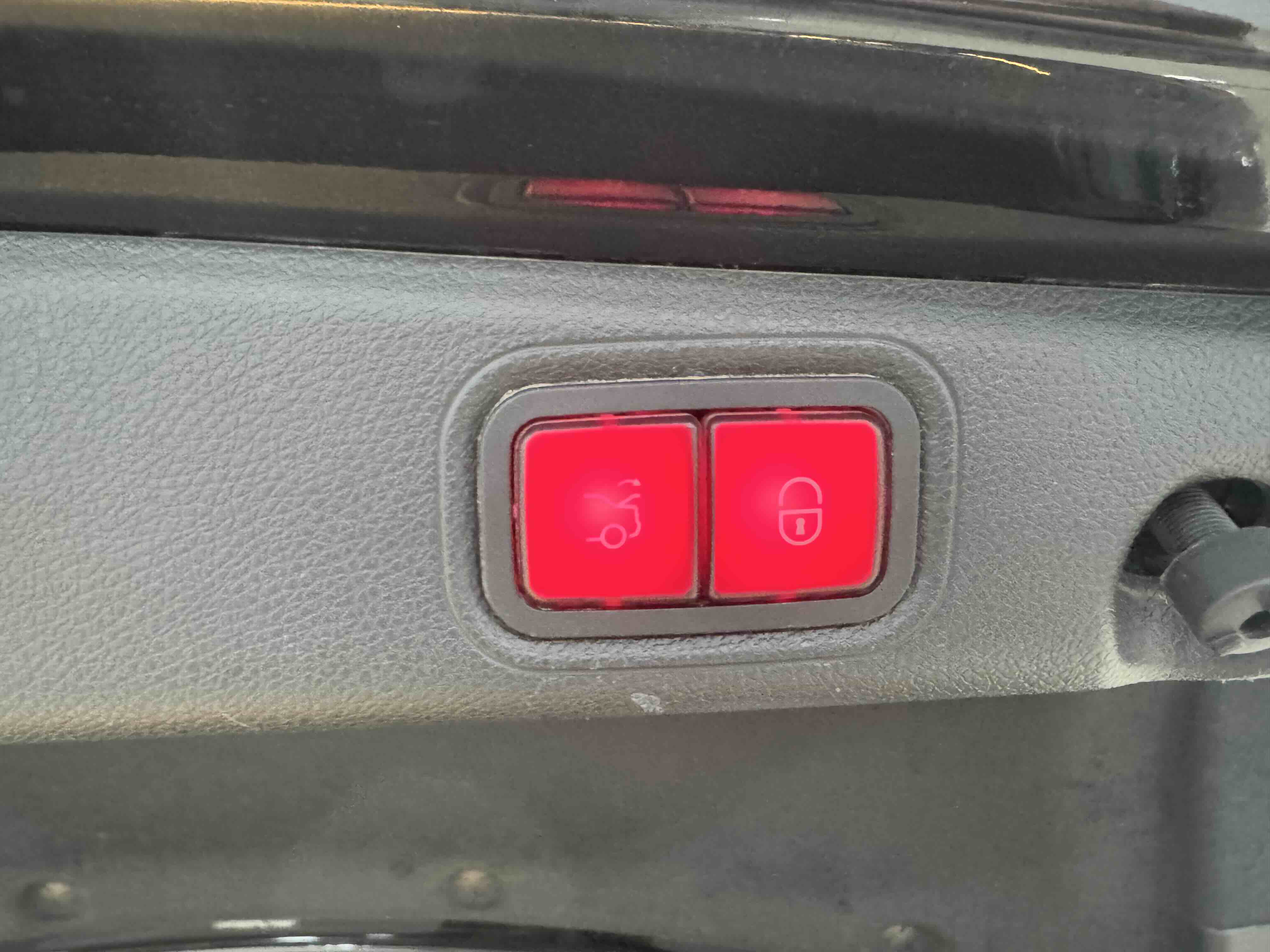 Mercedes-Benz E Class 2022 car image #13