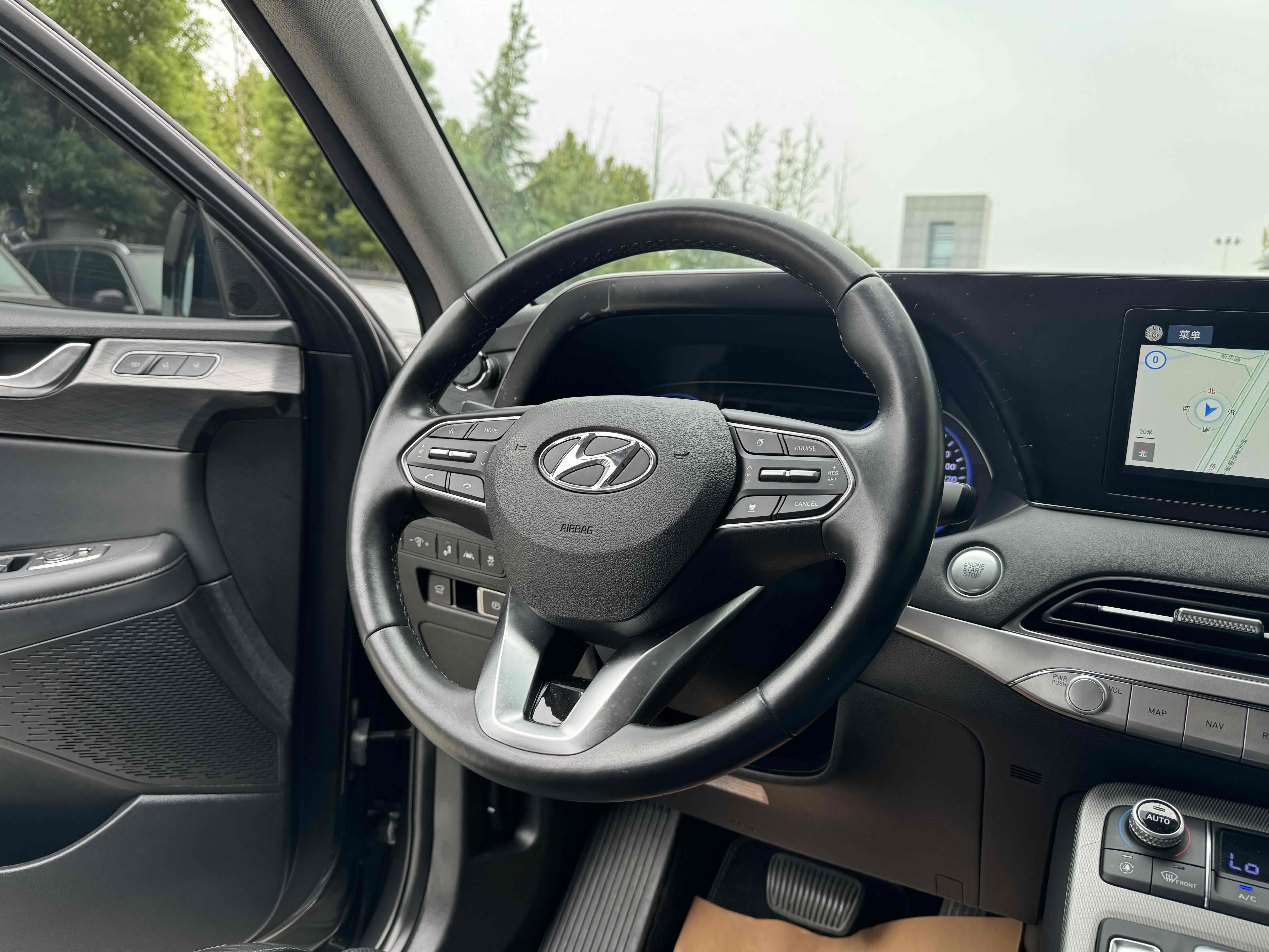 Hyundai Palisade 2021 car image #13