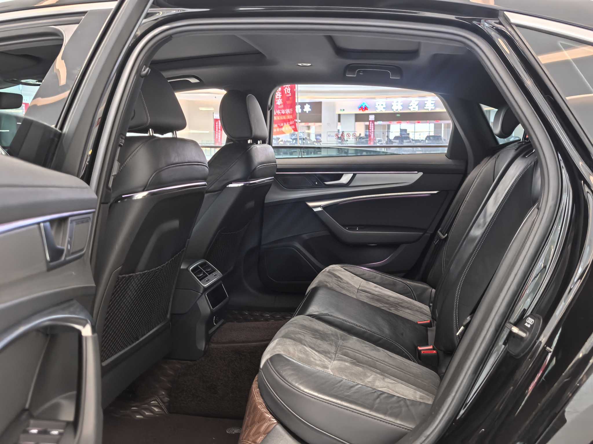 Audi A6L 2021 car image #13