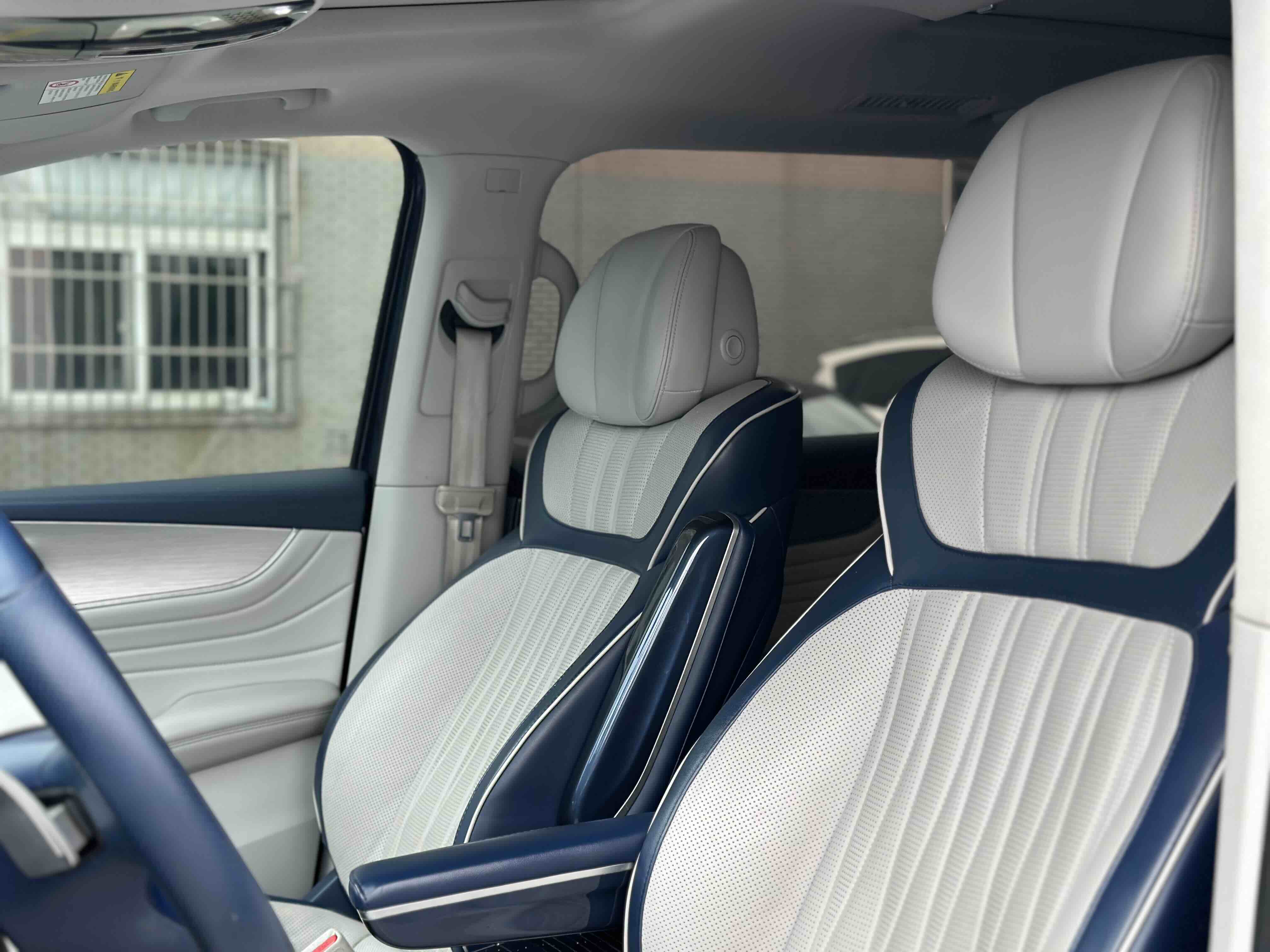 荣威 荣威iMAX8 2021 汽车图片 #13