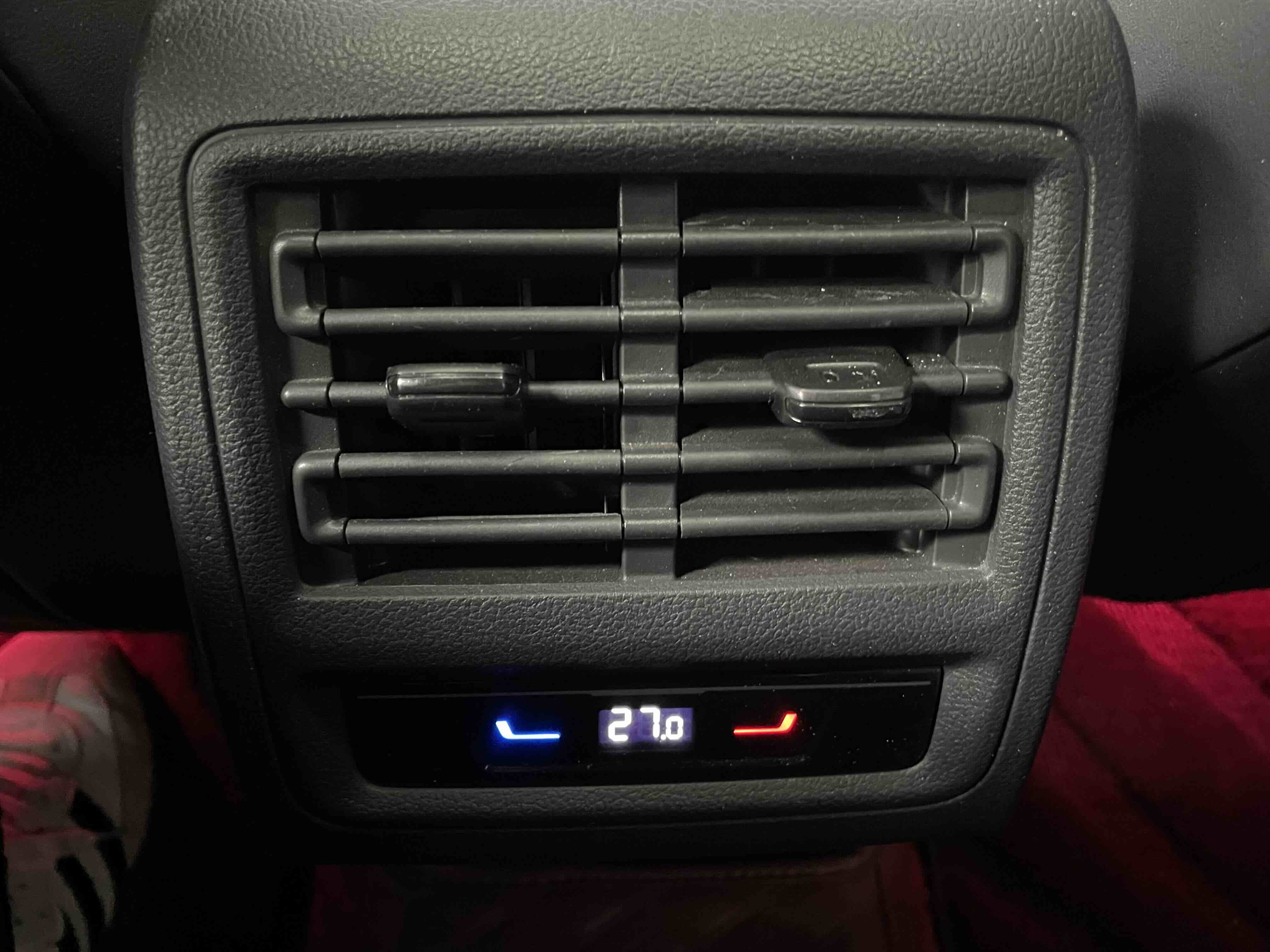 Volkswagen Golf 2022 #13 Volkswagen Golf 2022 car image #13
