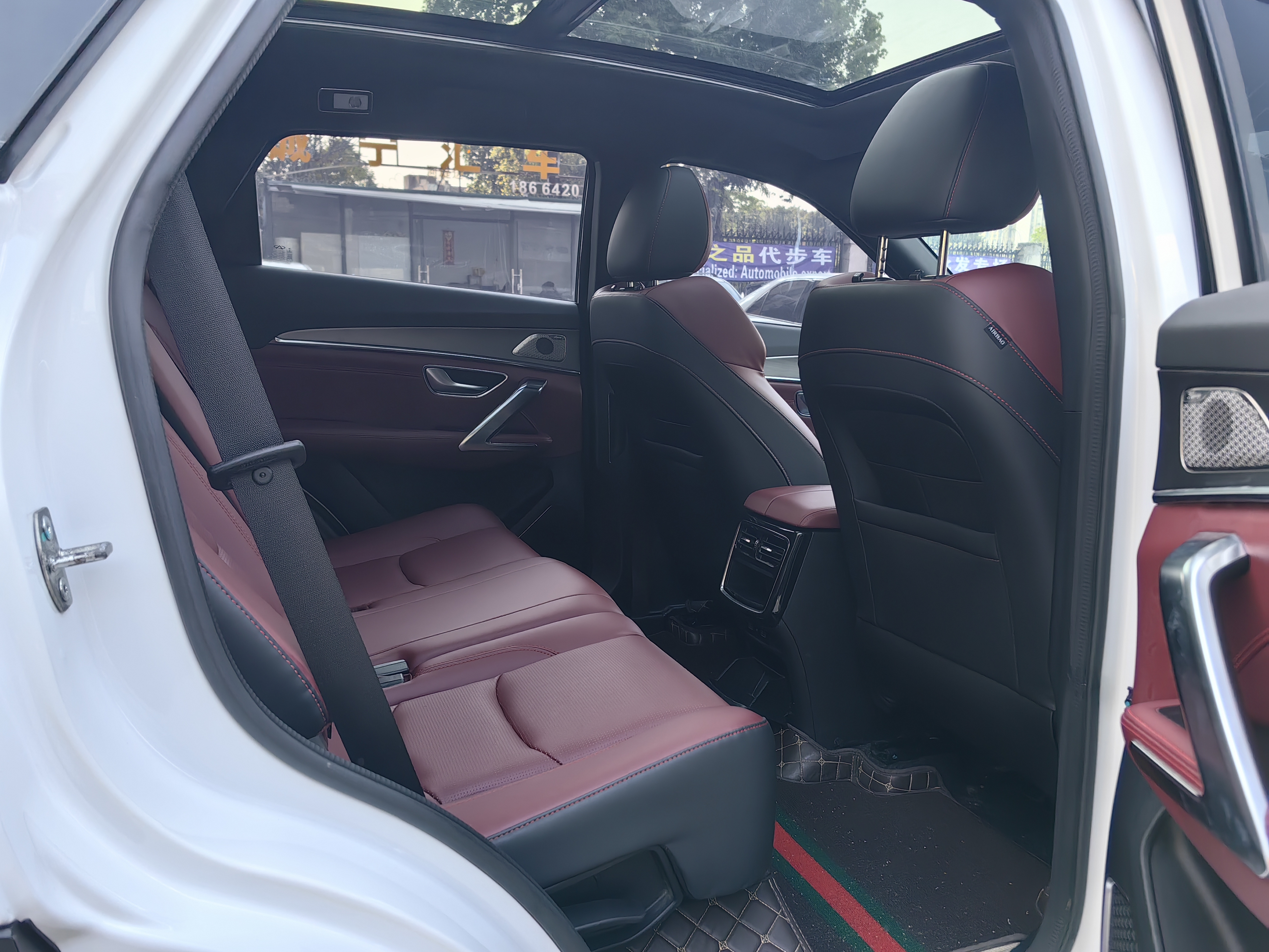 Jetour X70 PLUS 2022 #13 Jetour X70 PLUS 2022 car image #13