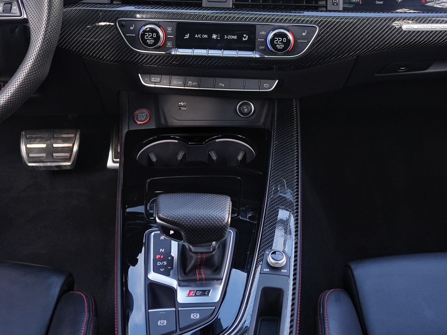 Audi RS 4 2021 #13 Audi RS 4 2021 car image #13