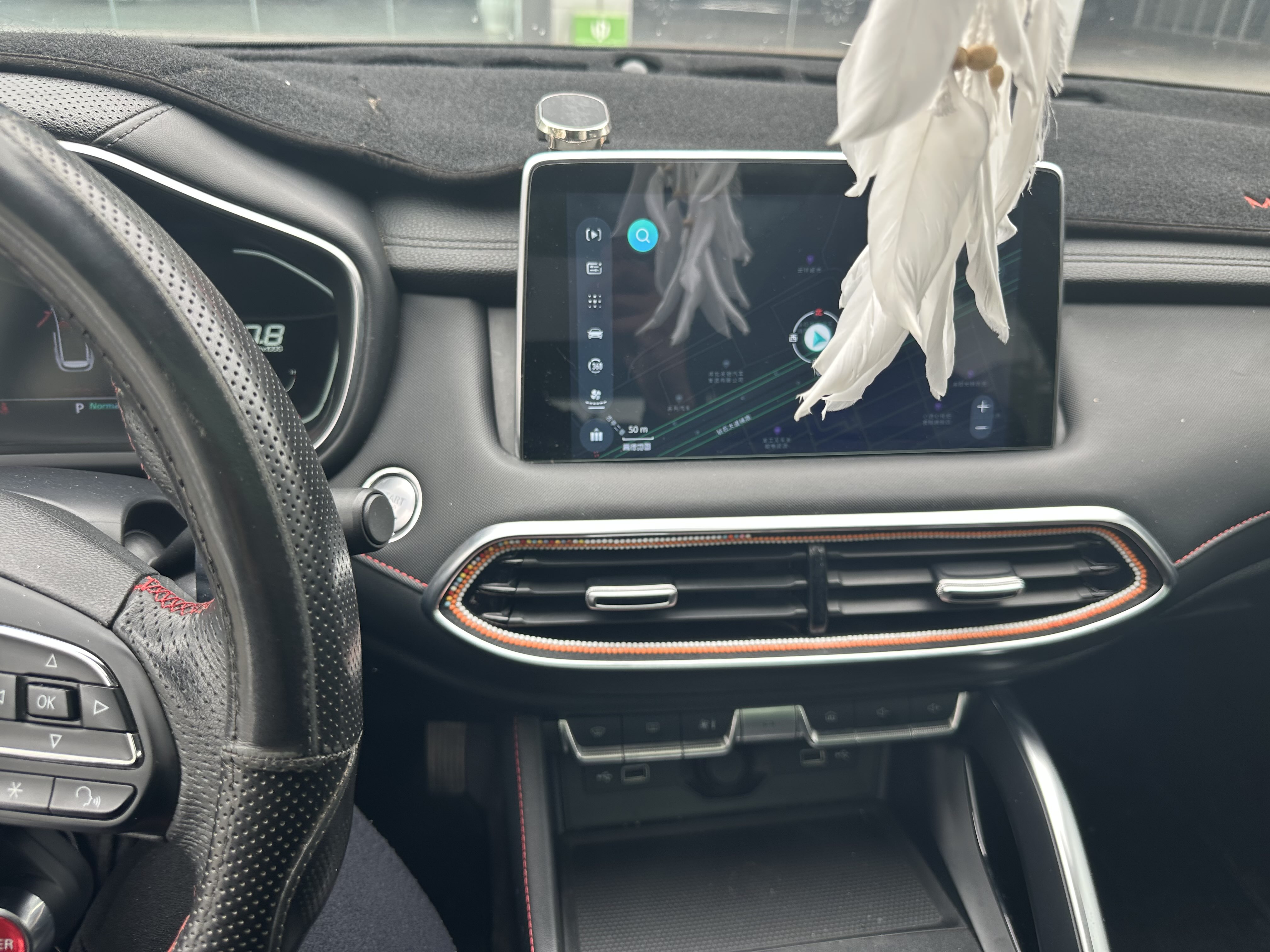 MG Pilot 2021 car image #13