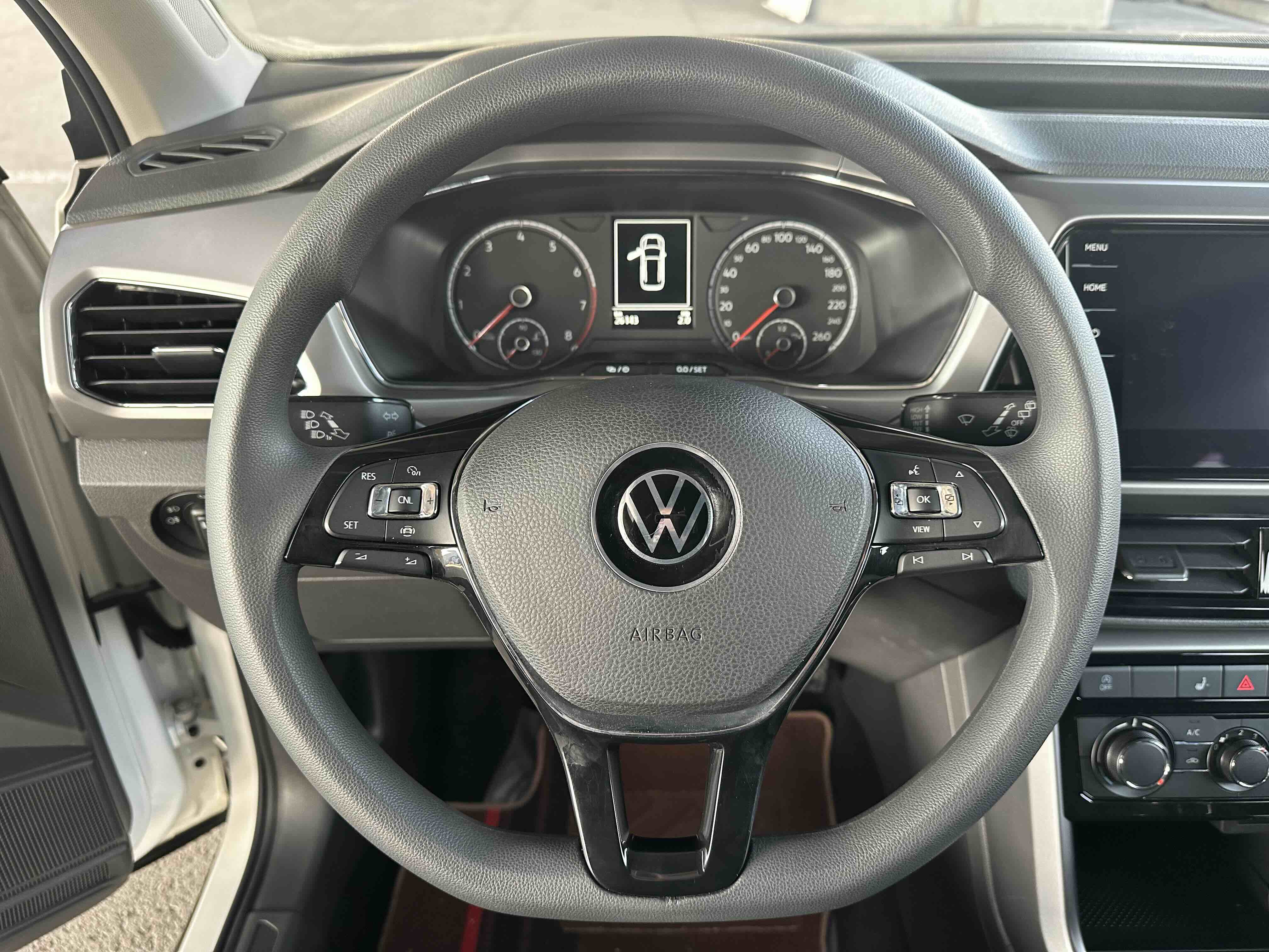 Volkswagen T-Cross 2021 #13 Volkswagen T-Cross 2021 car image #13