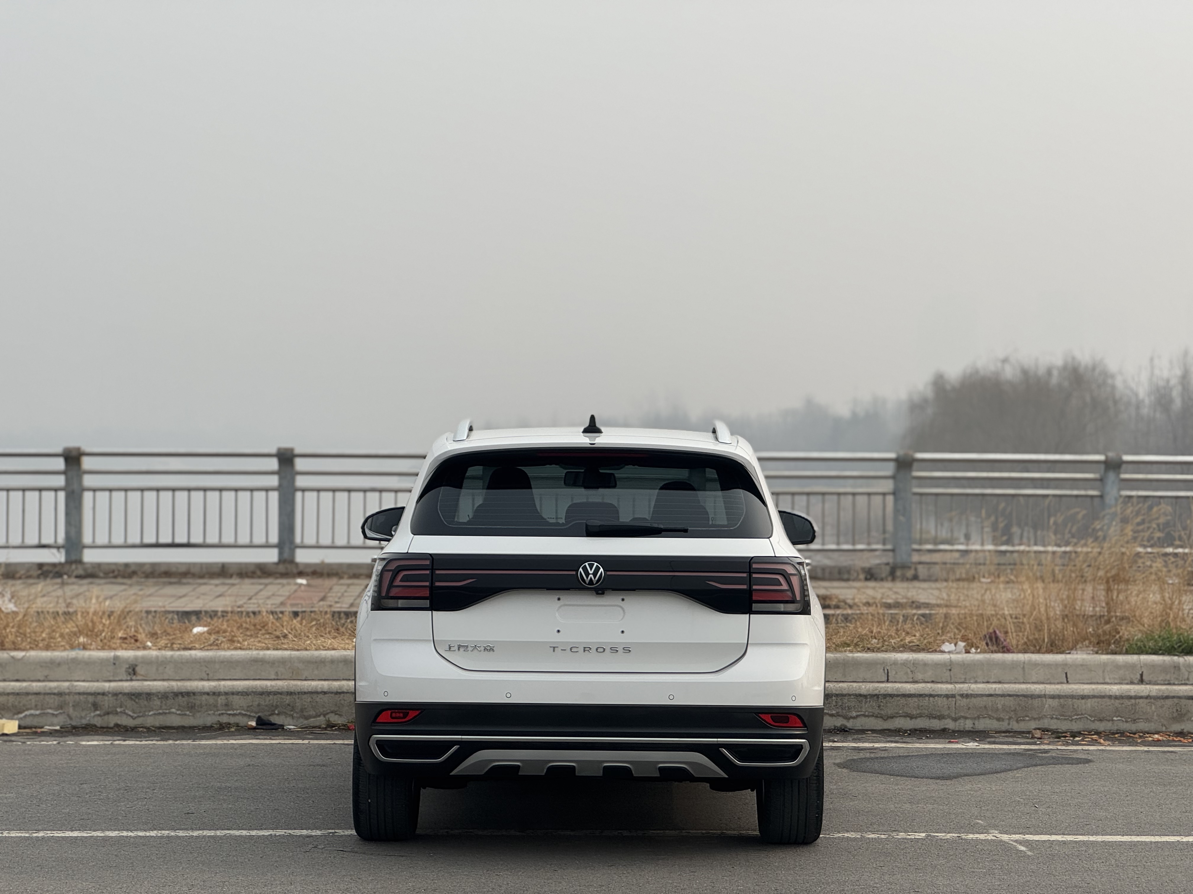 Volkswagen T-Cross 2021 car image #13