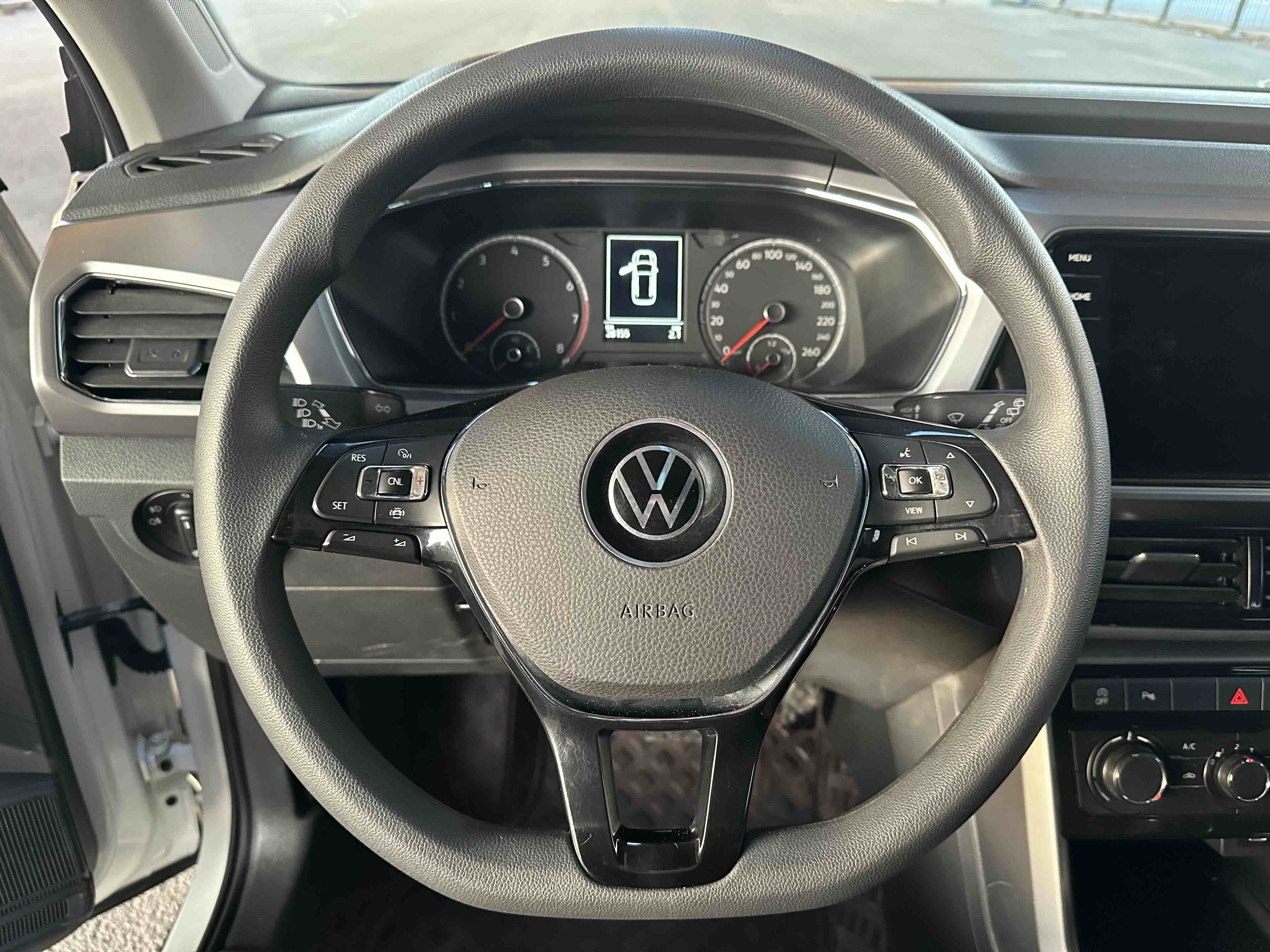 Volkswagen T-Cross 2021 #13 Volkswagen T-Cross 2021 car image #13
