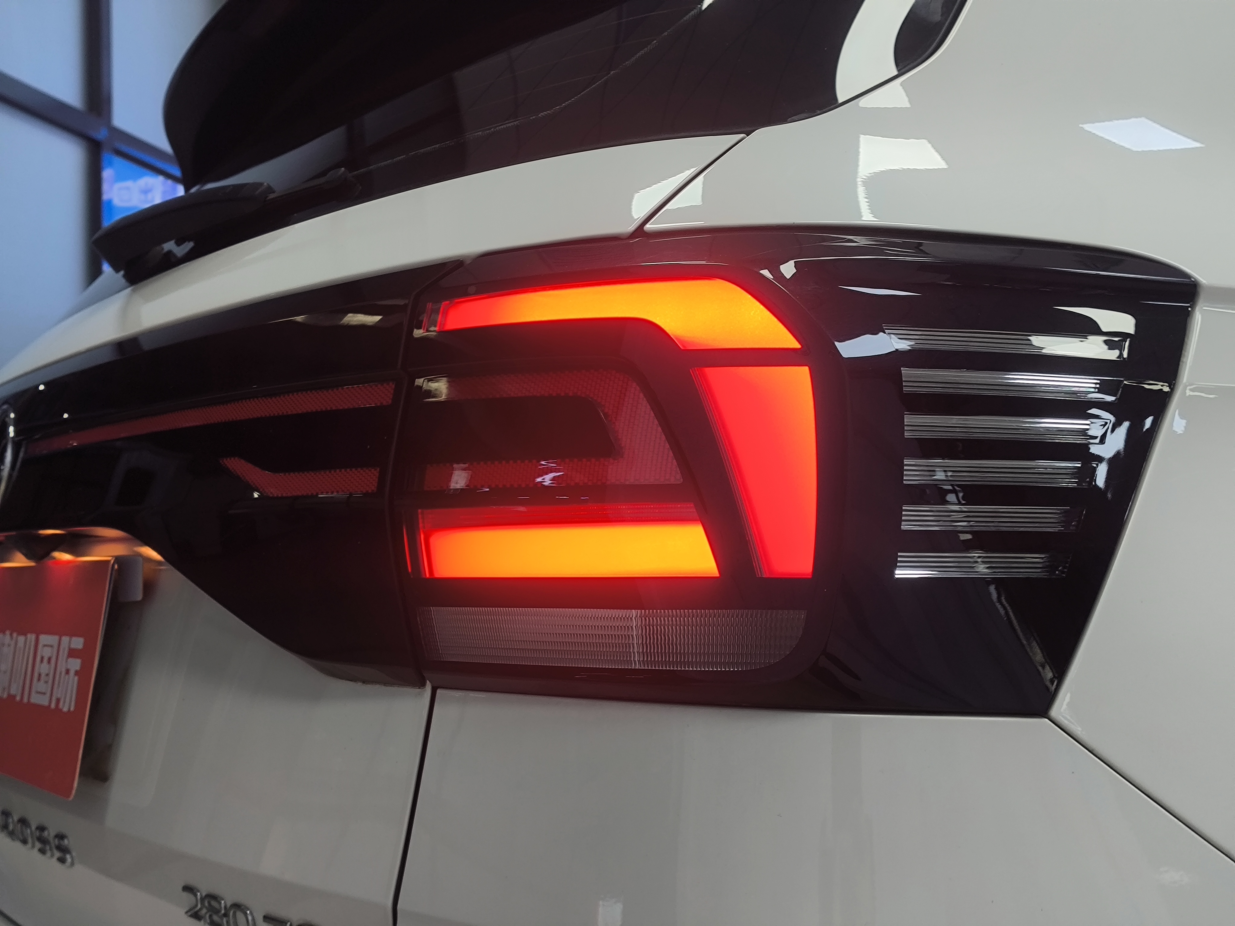 Volkswagen T-Cross 2021 #13 Volkswagen T-Cross 2021 car image #13