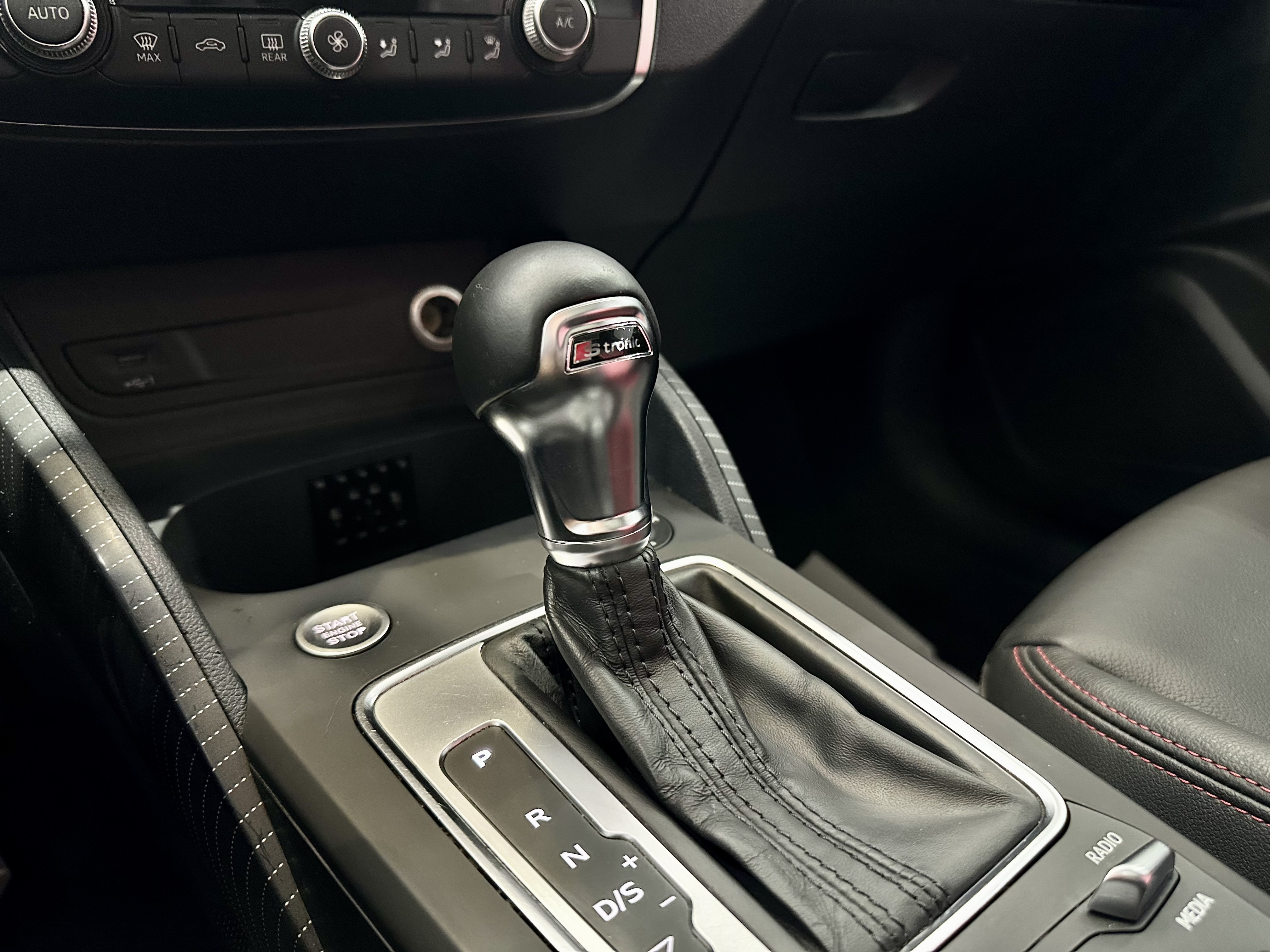 Q2L 2021 car image #13