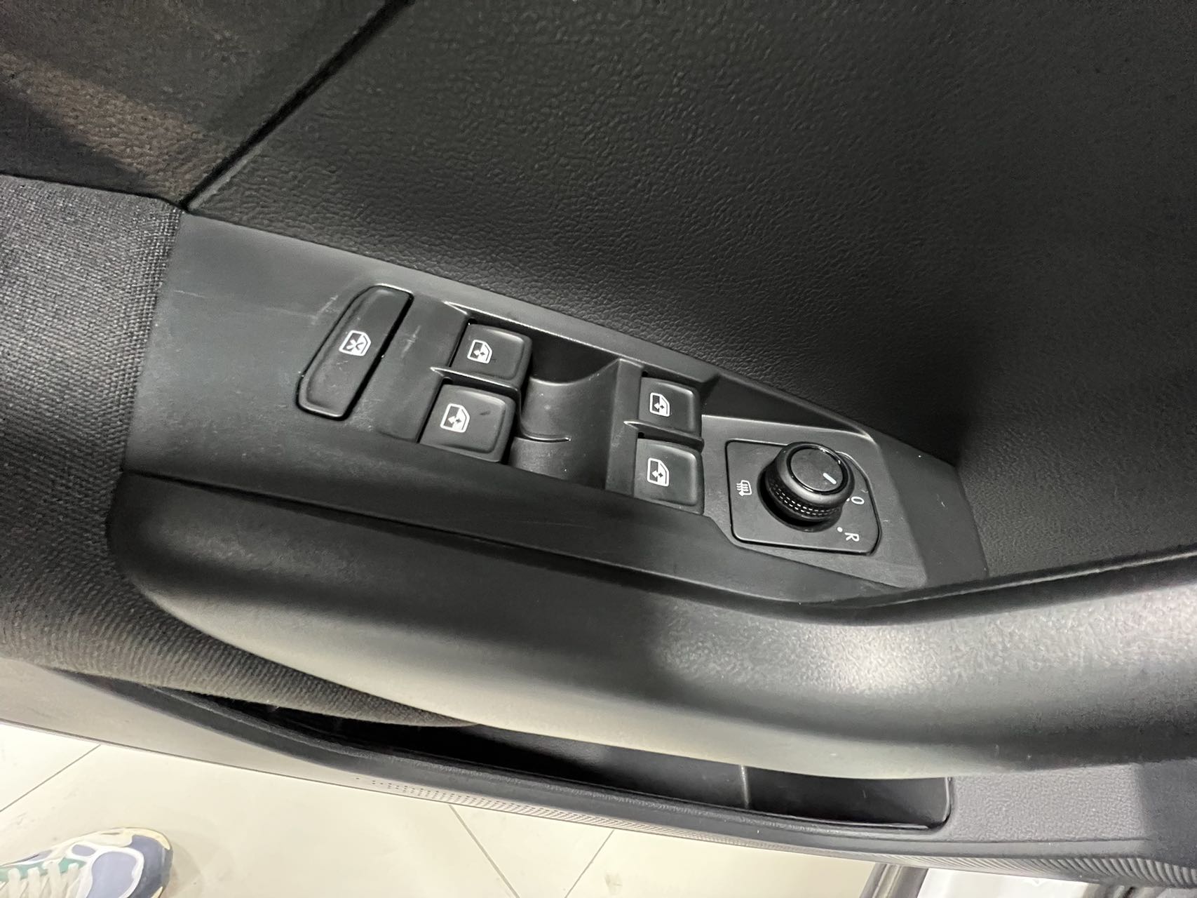 Volkswagen Tacqua 2021 car image #13