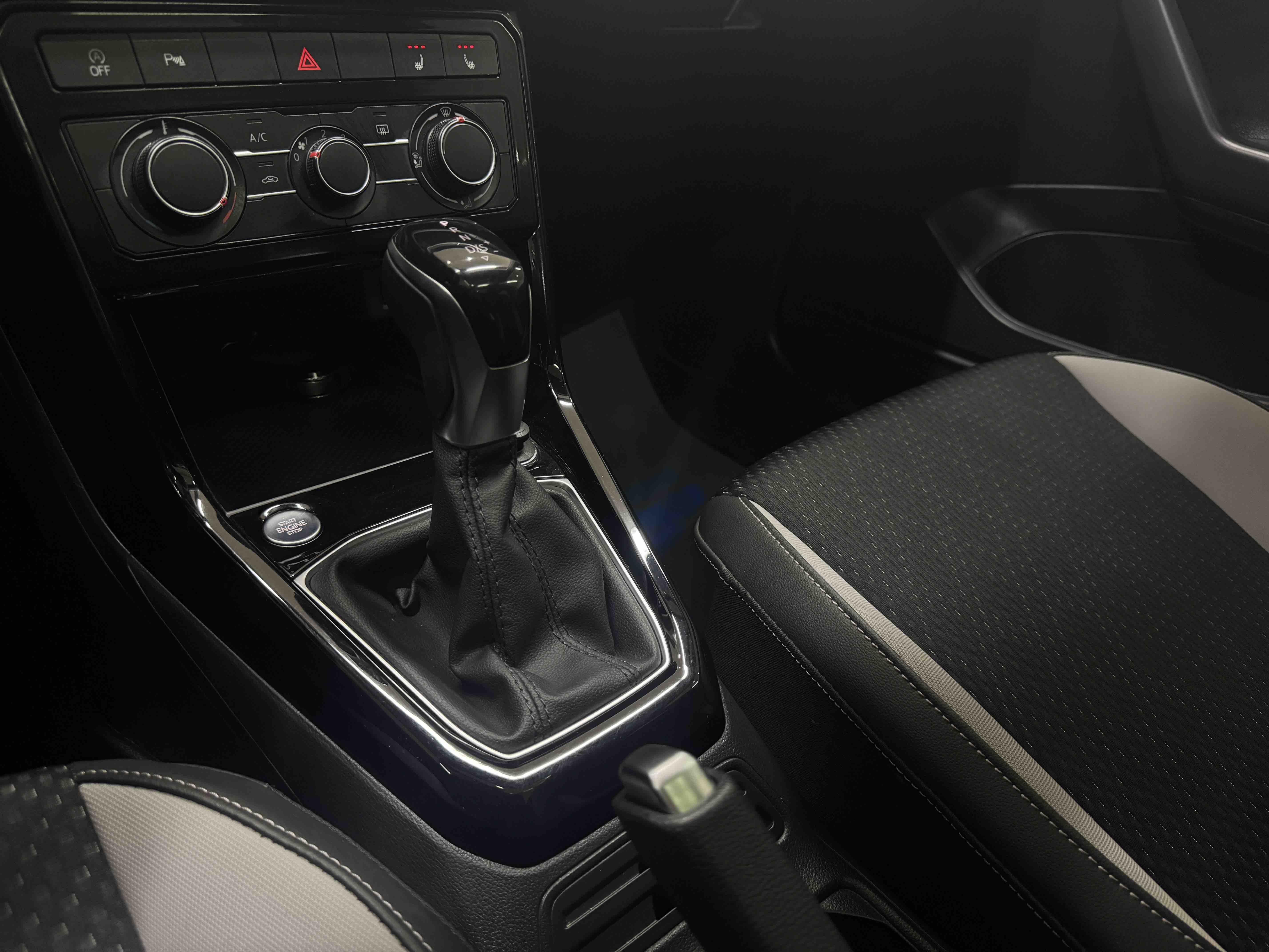 Tacqua 2022 car image #13