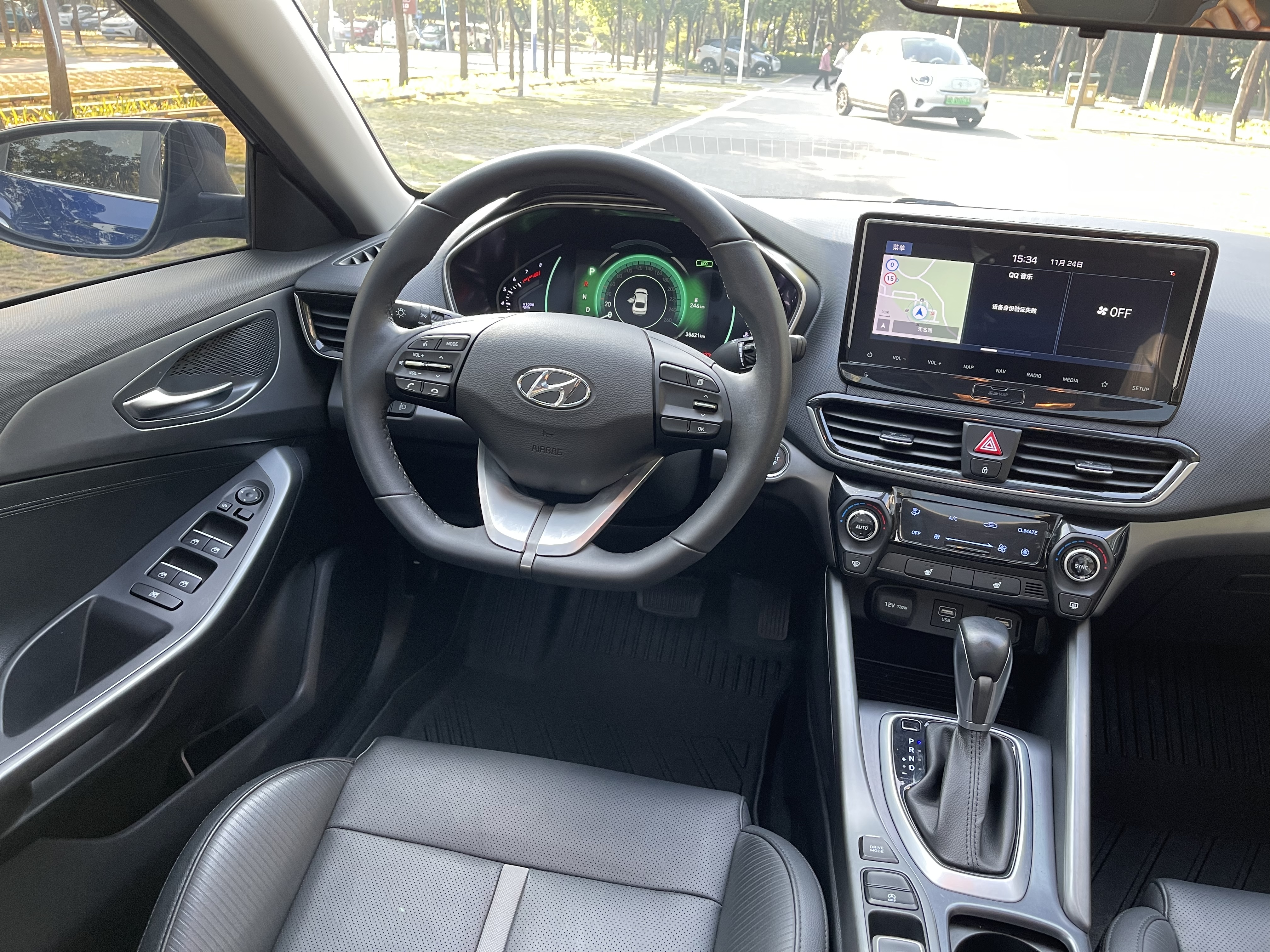 Hyundai Lafesta 2021 car image #13