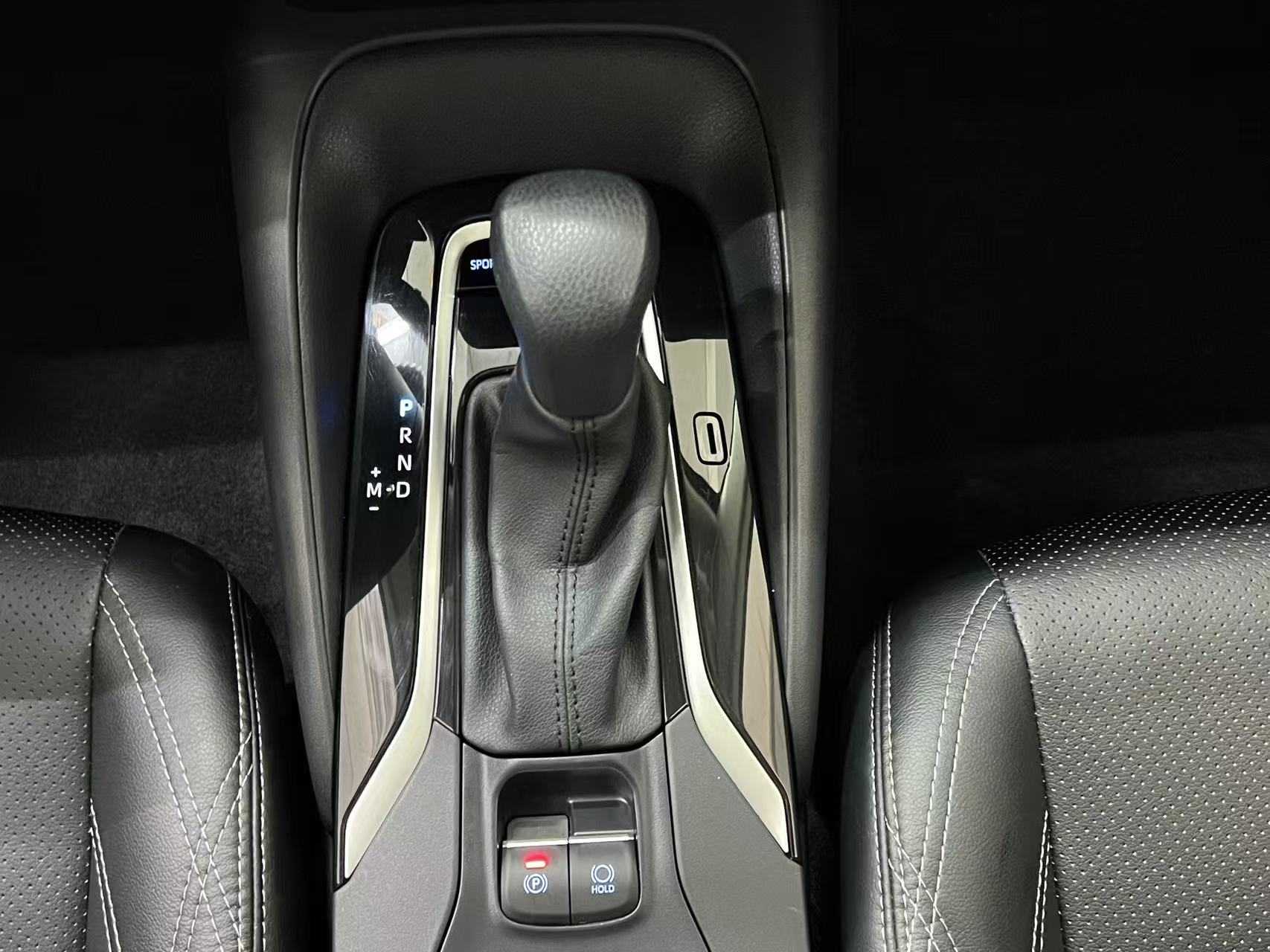 Toyota Corolla 2021 immagine di auto #13