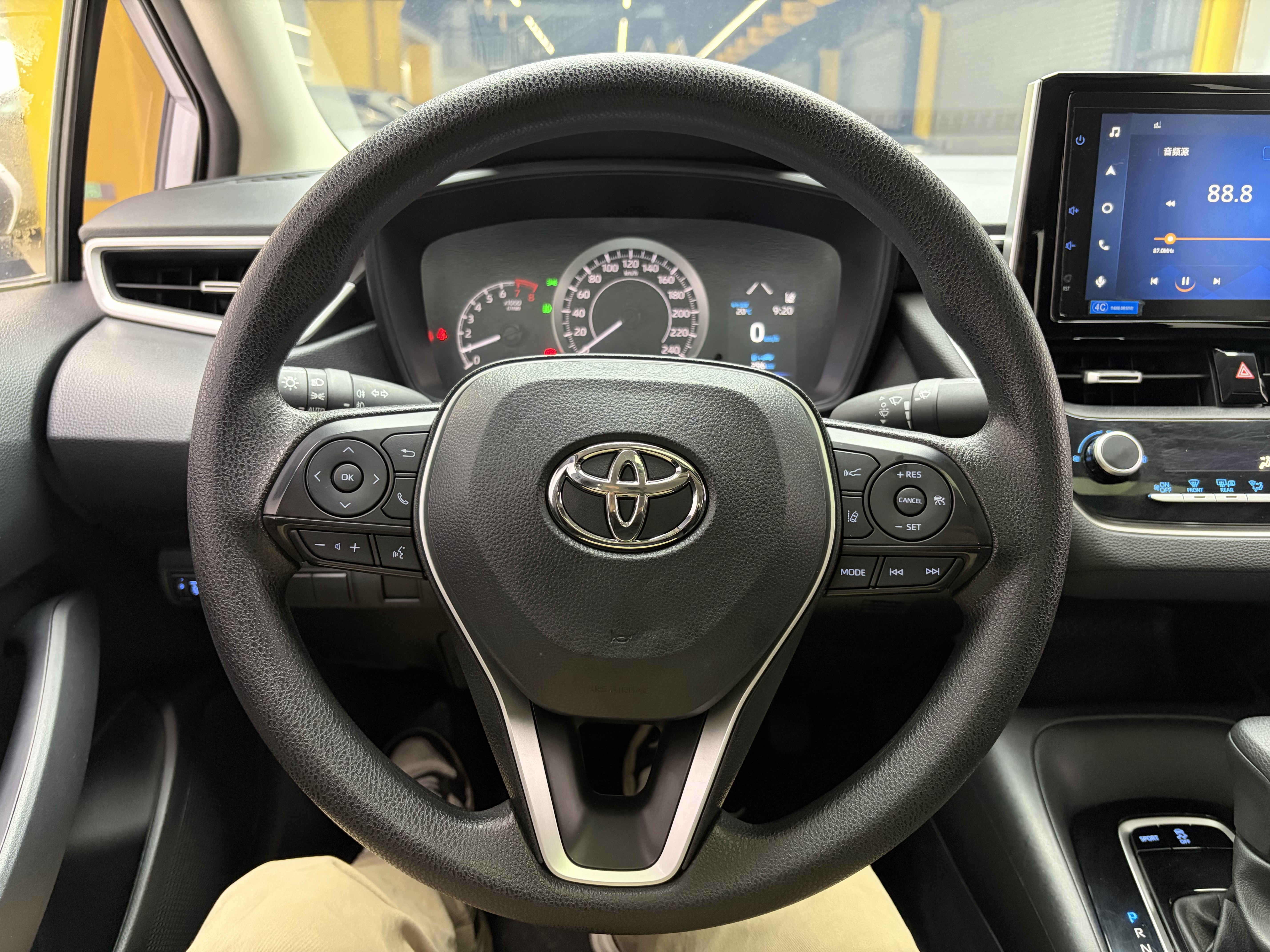 Toyota Corolla 2022 #13 Toyota Corolla 2022 car image #13