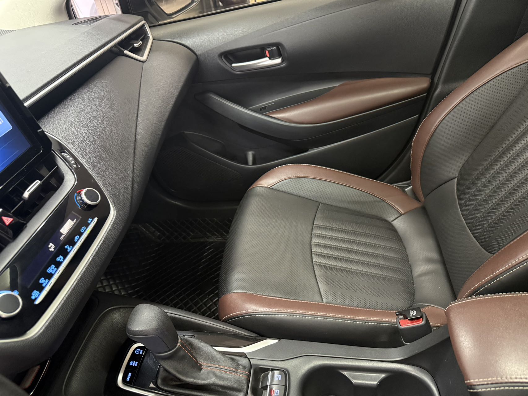 Toyota Corolla 2022 car image #13