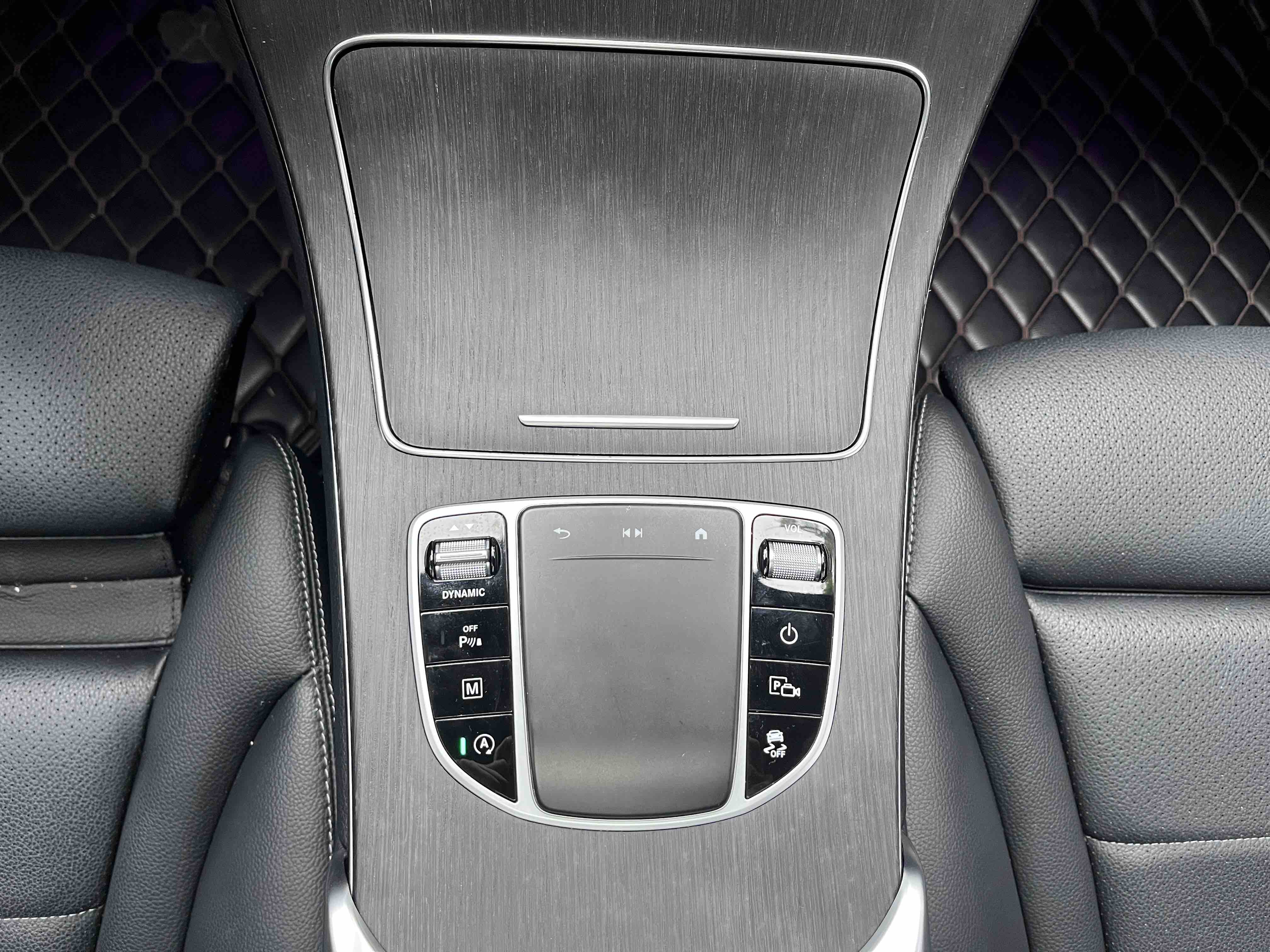 Mercedes-Benz GLC Coupe 2021 immagine di auto #13