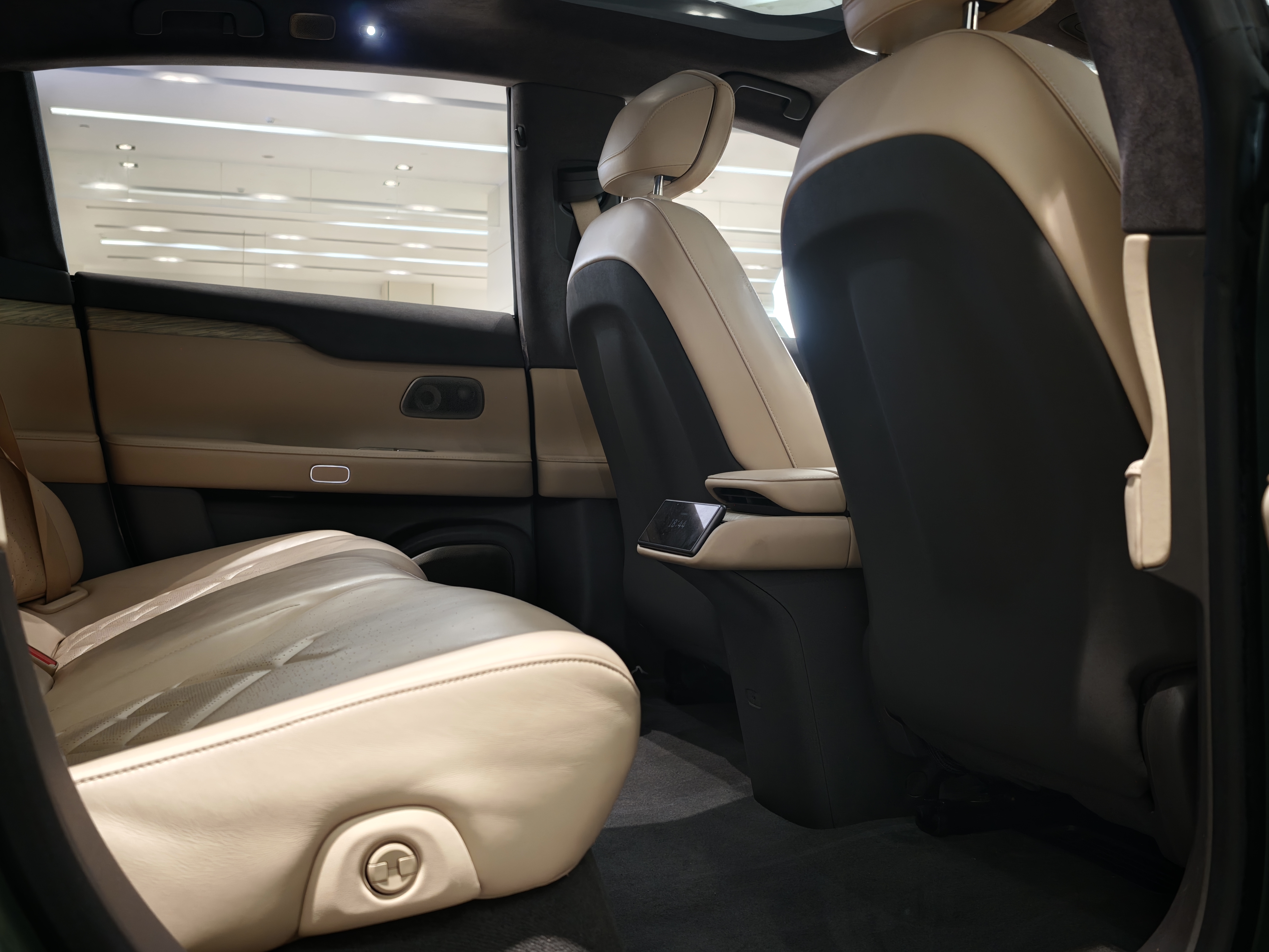 蔚来 蔚来ET7 2022 汽车图片 #13