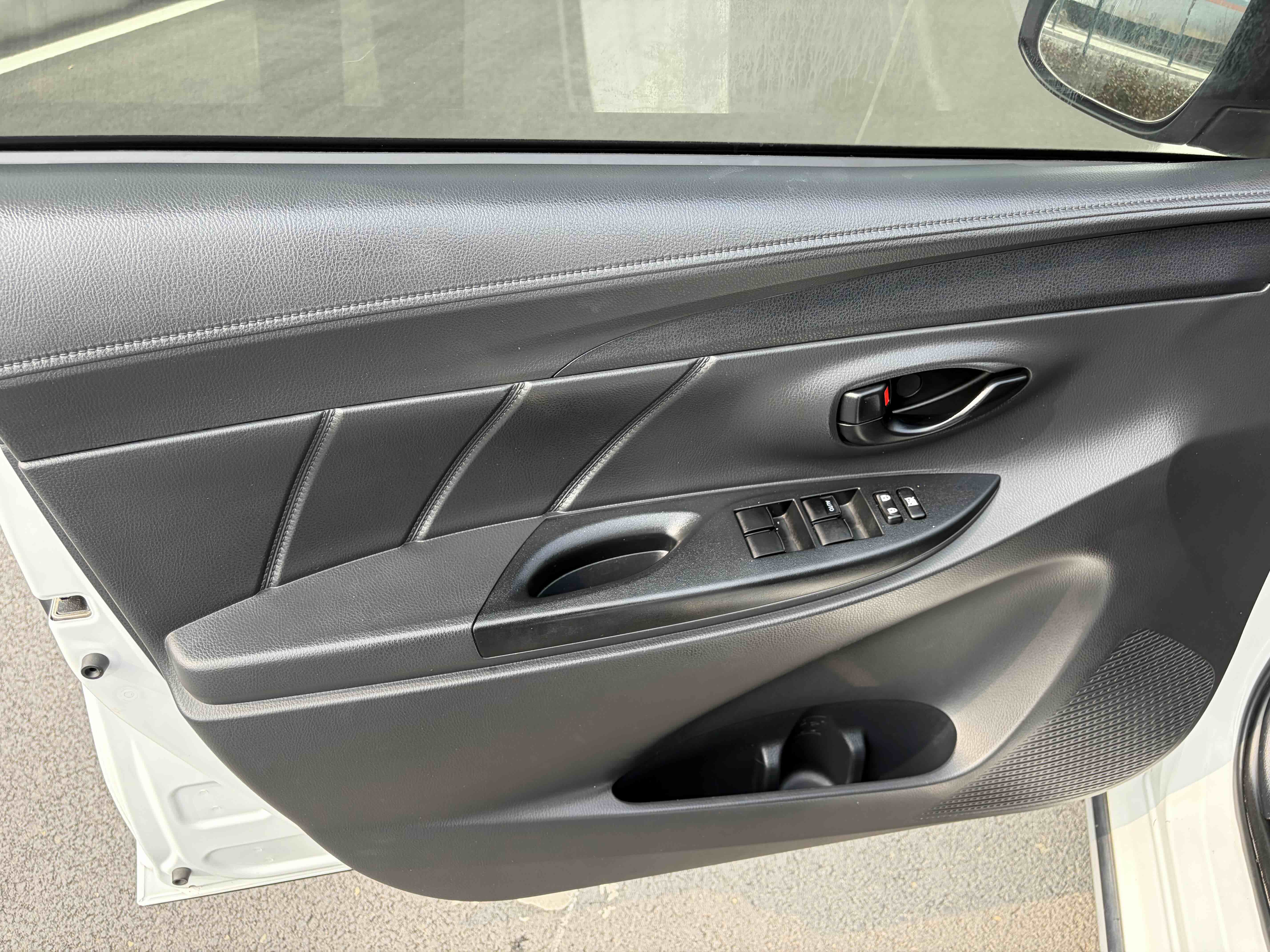Yaris L Zhixuan 2021 car image #13