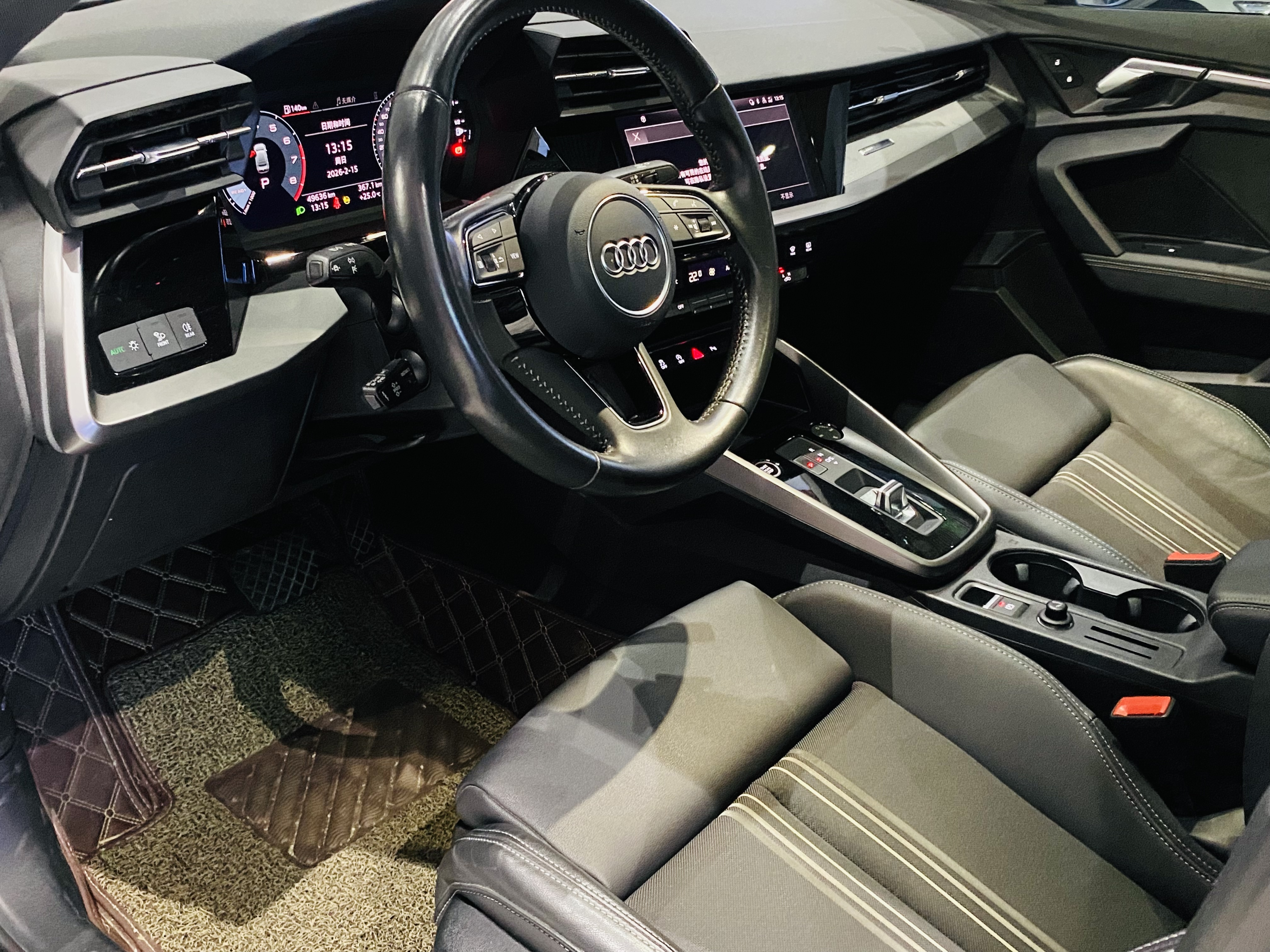 Audi A3 2021 car image #13