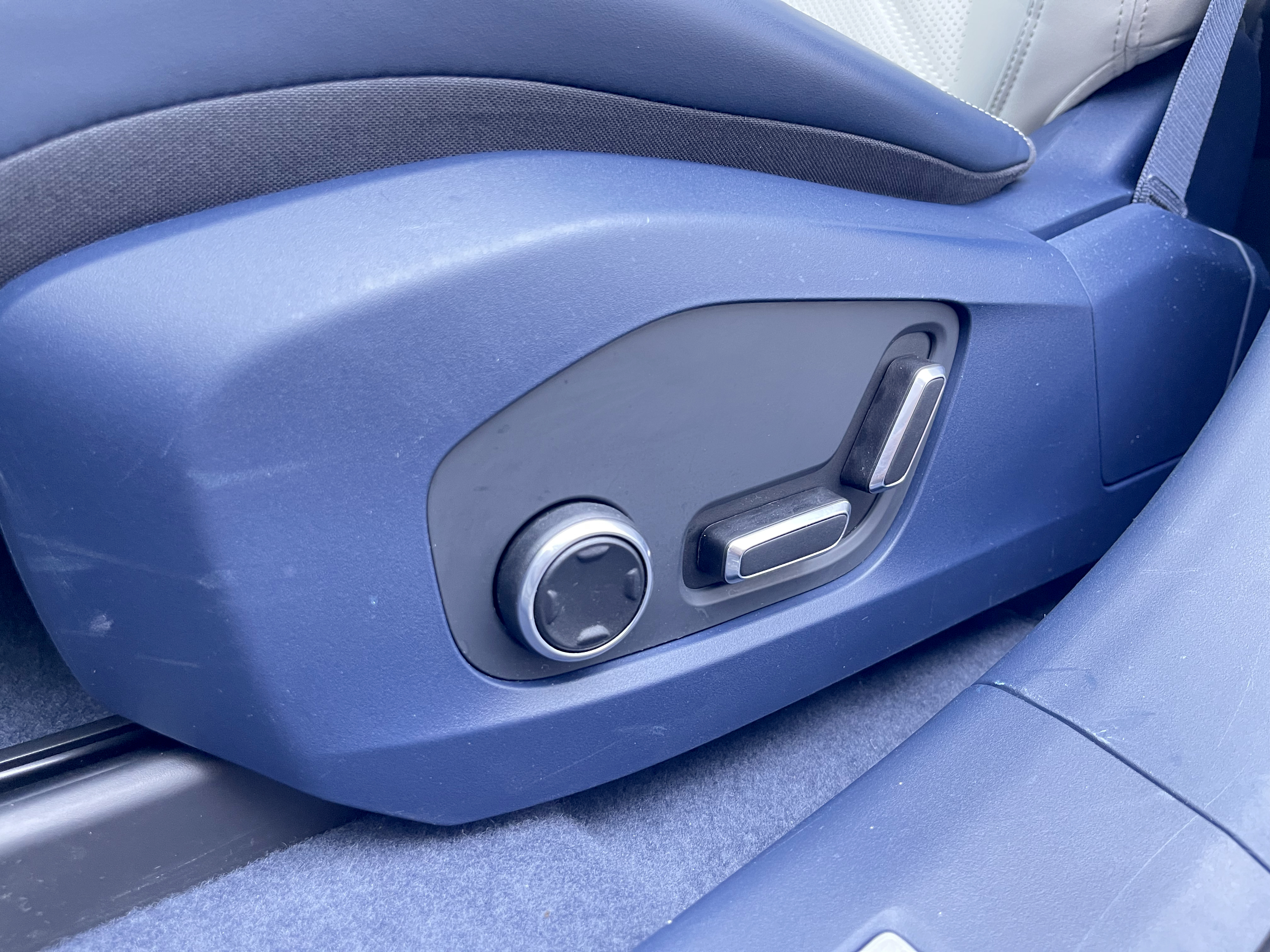 极氪 极氪001 2022 汽车图片 #13