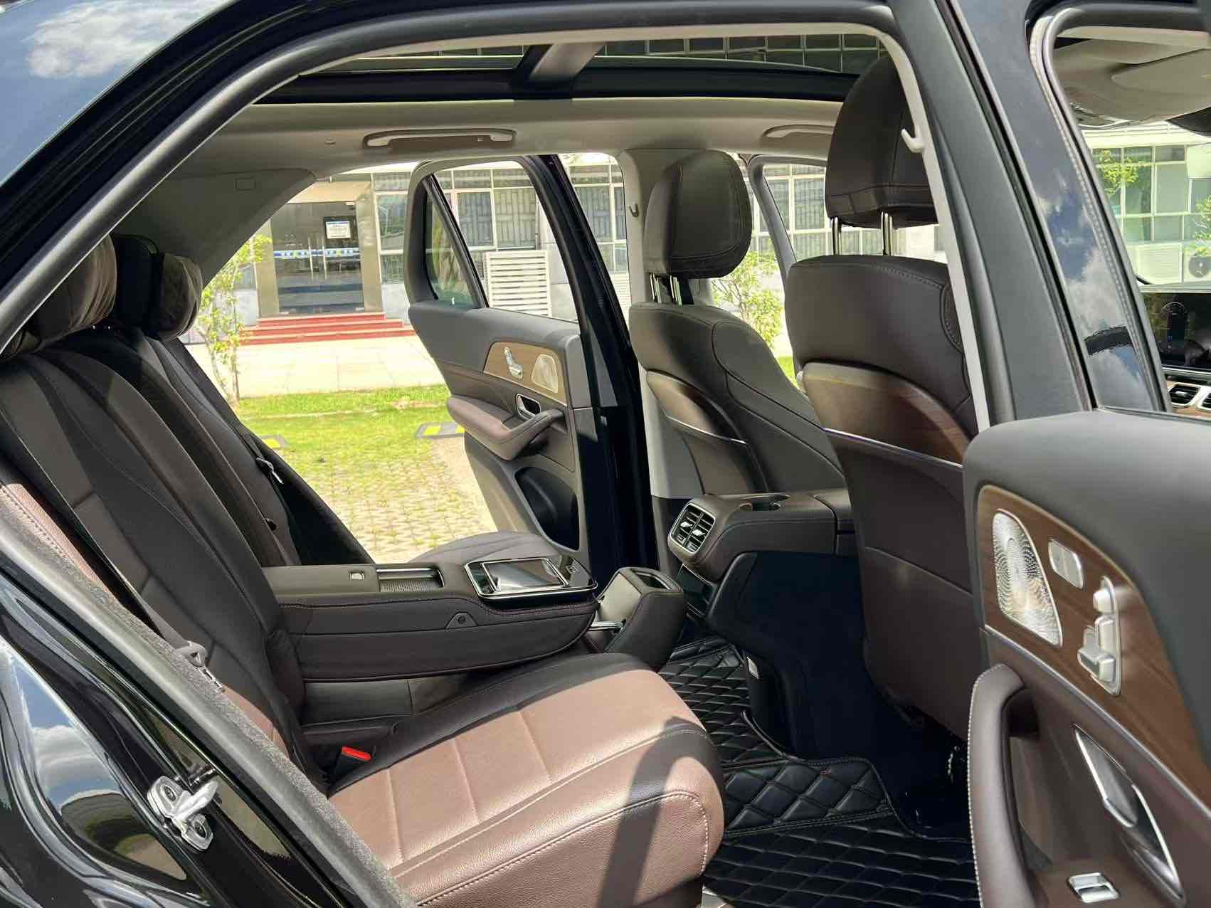 Mercedes-Benz GLE Class New Energy 2022 car image #13