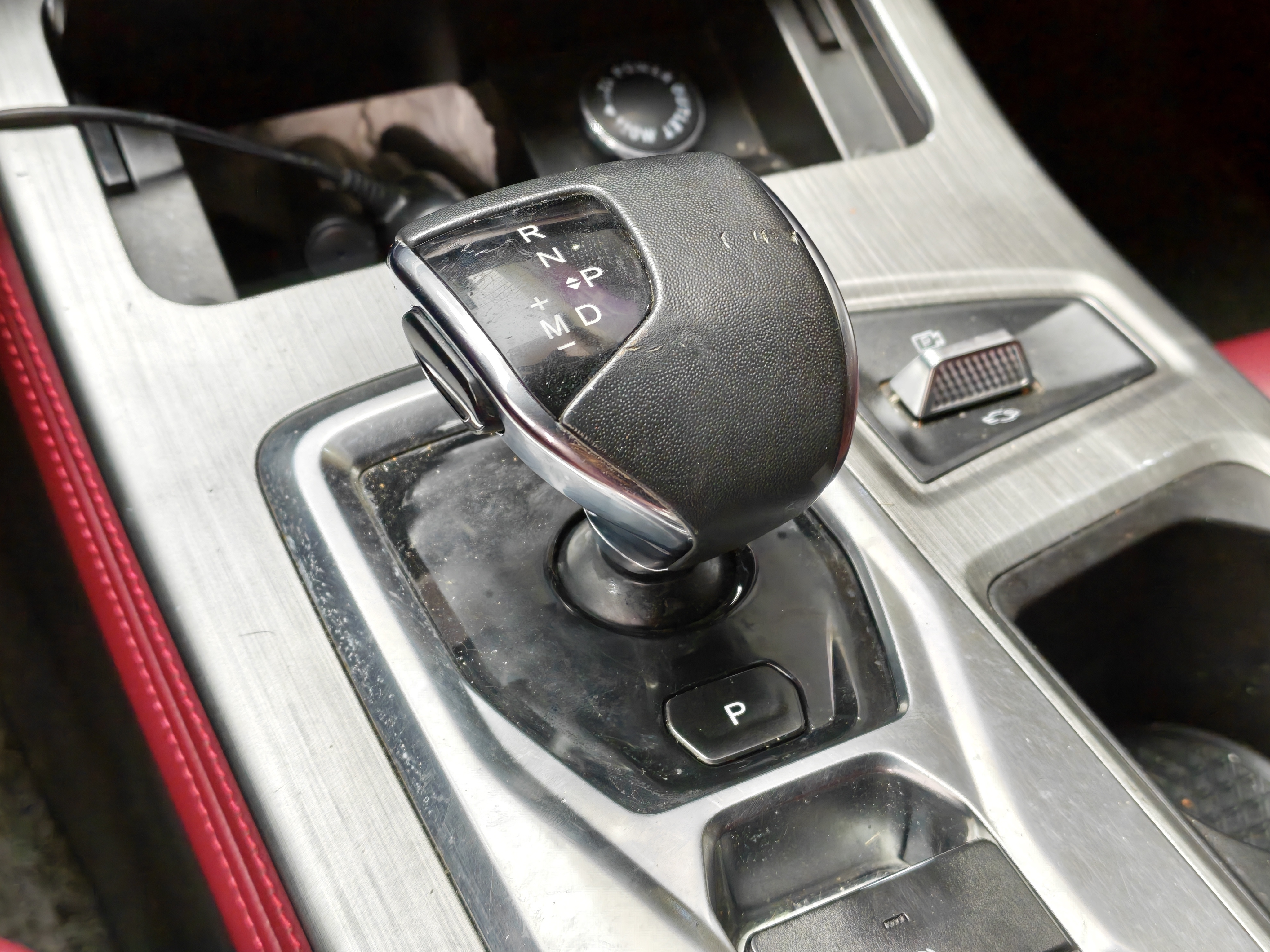 Jetour X70 PLUS 2022 car image #13